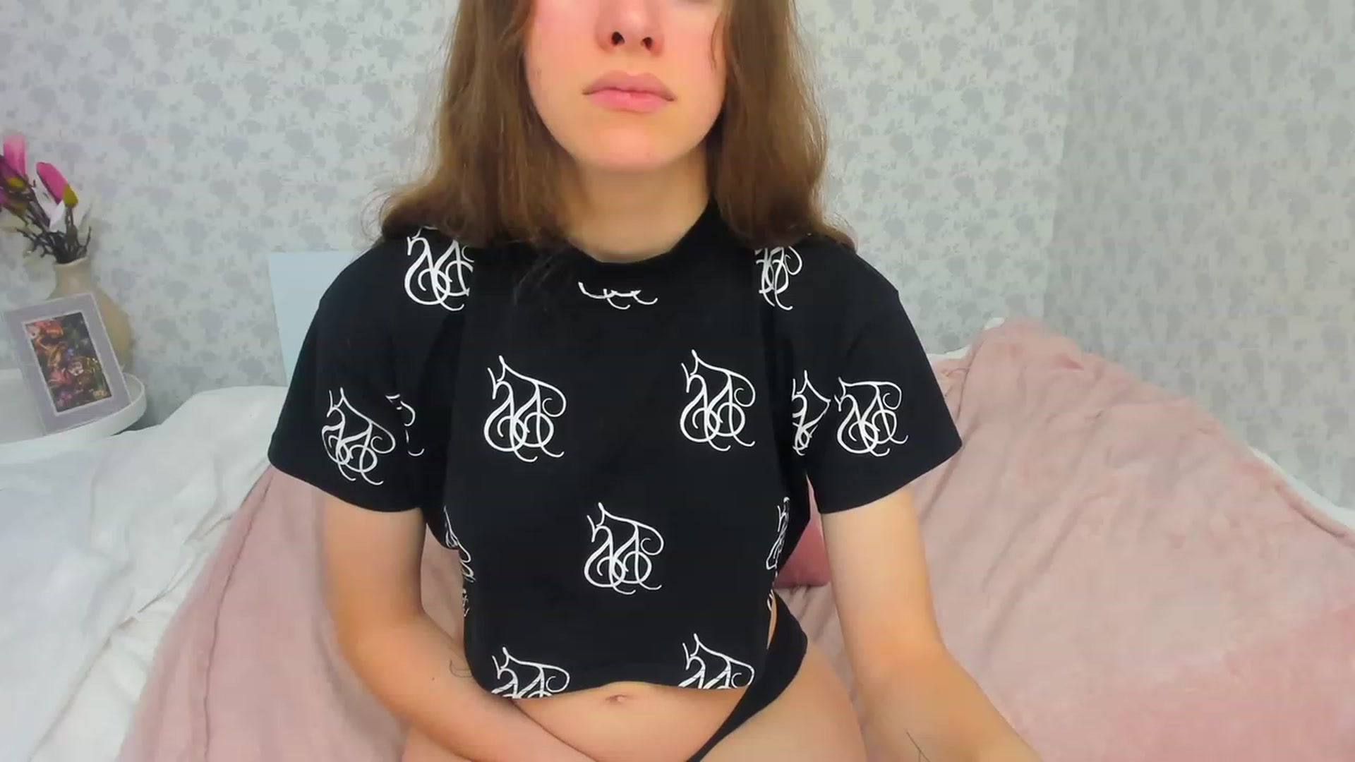 Gallery image thumbnail from JaneBrown's myfreecams stream on, 12/01/2023, 12:27 image 7 of 20