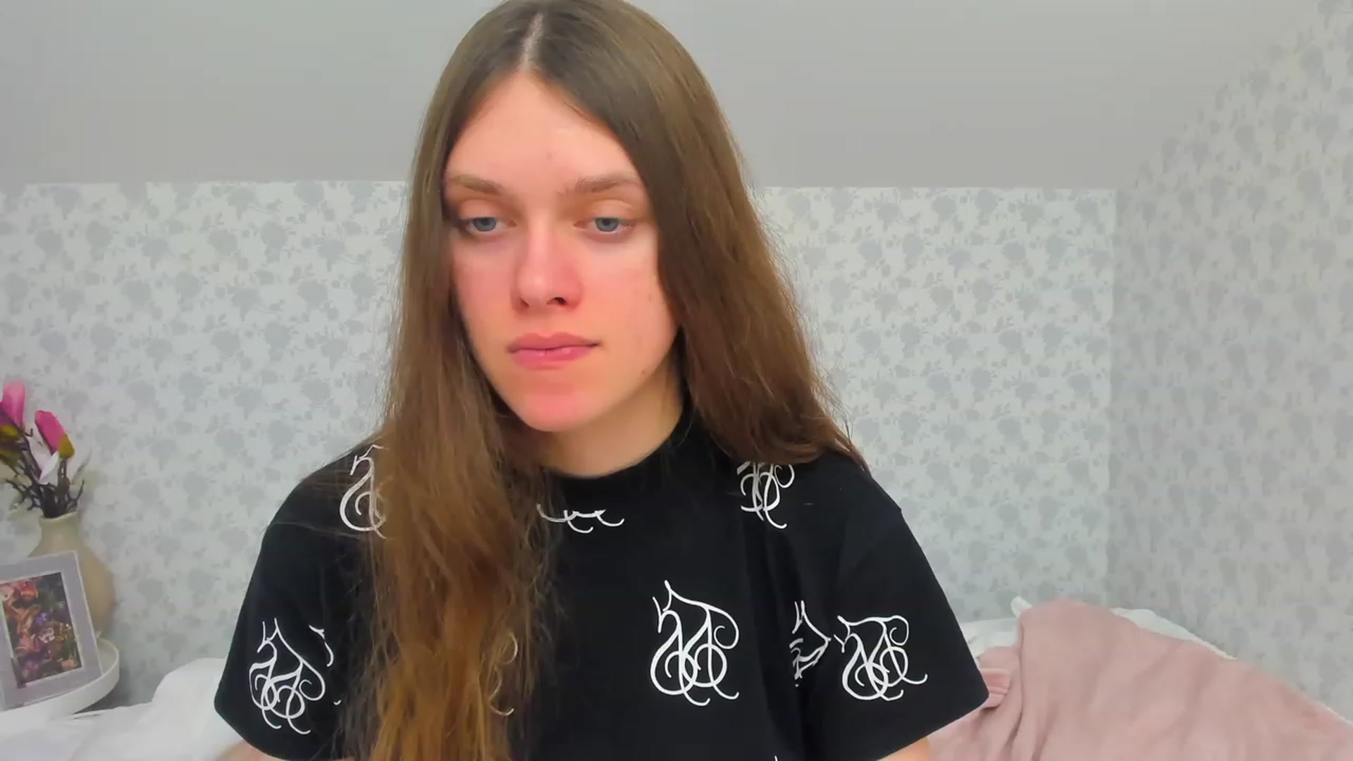 Gallery image thumbnail from JaneBrown's myfreecams stream on, 12/01/2023, 12:56 image 10 of 20