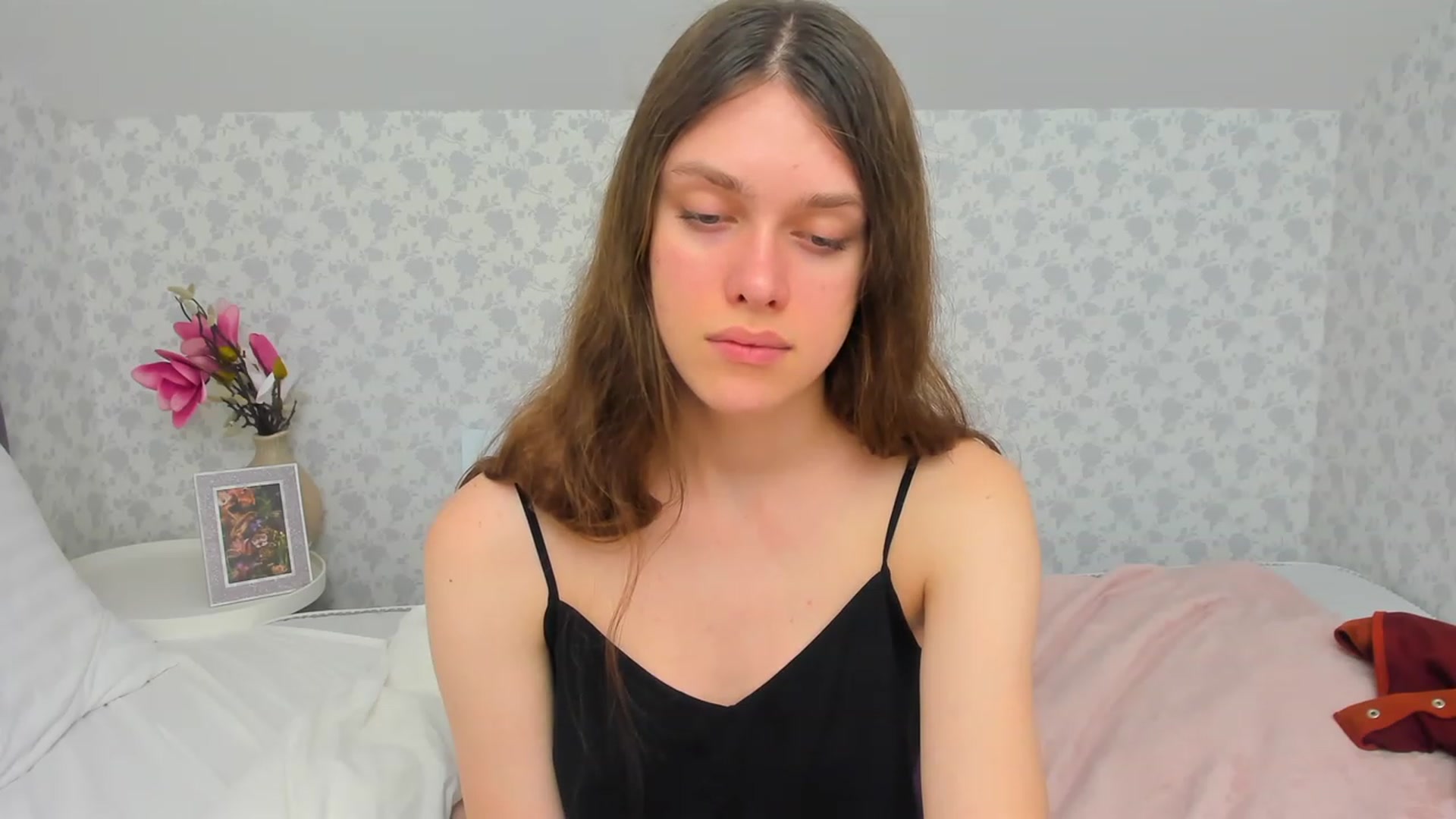 Gallery image thumbnail from JaneBrown's myfreecams stream on, 12/03/2023, 18:57 image 19 of 20