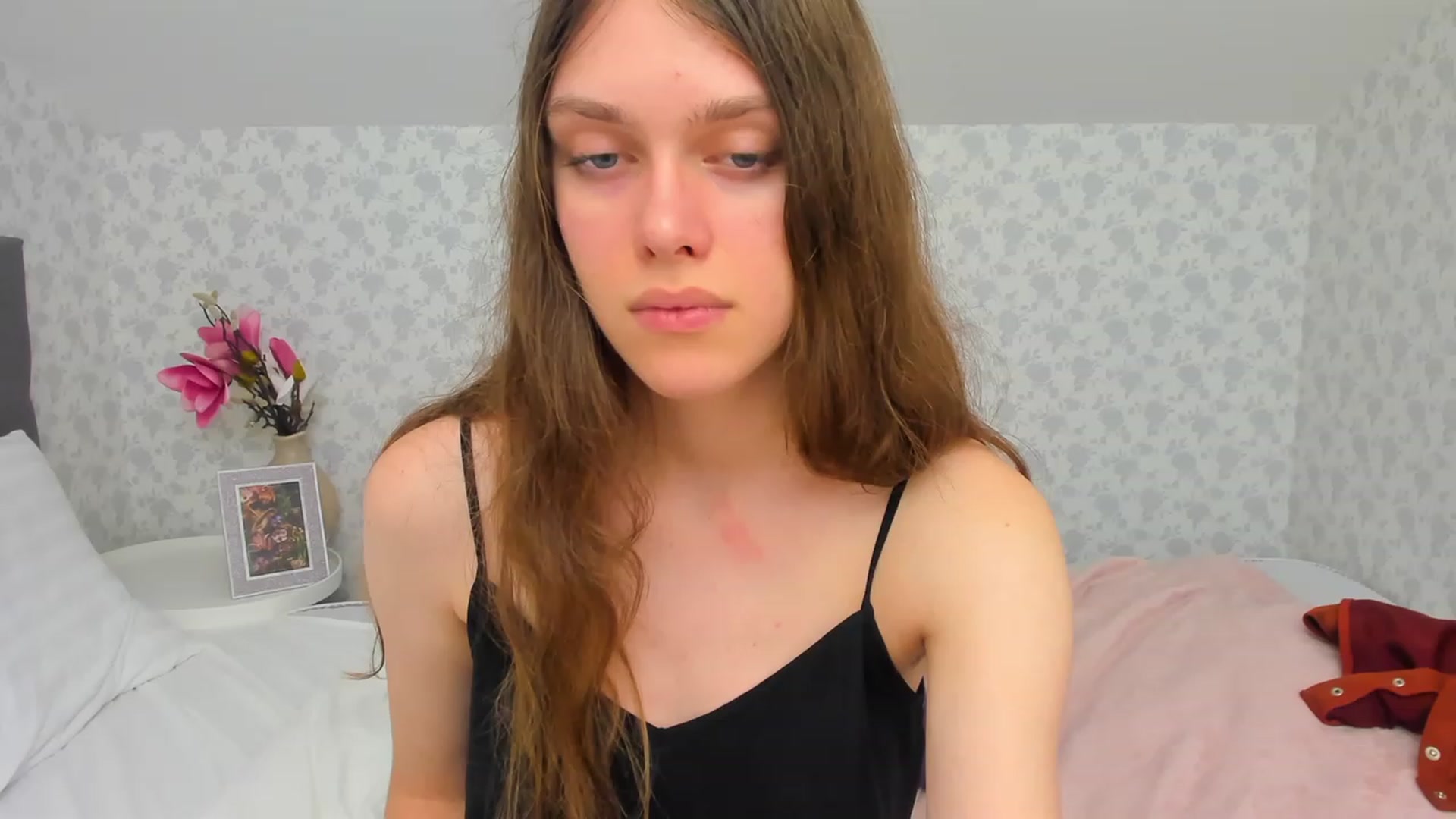 Gallery image thumbnail from JaneBrown's myfreecams stream on, 12/03/2023, 18:57 image 7 of 20