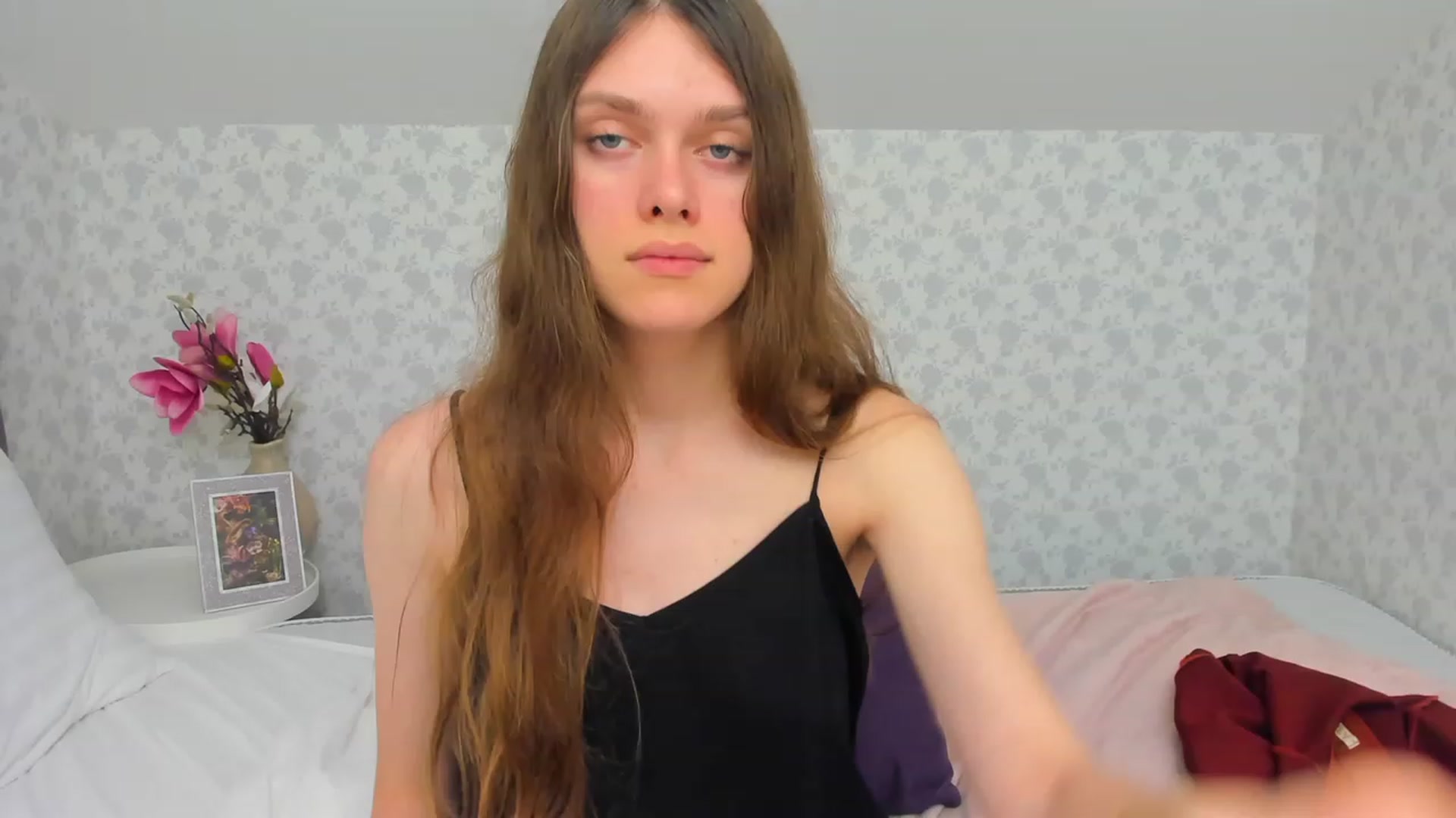 Gallery image thumbnail from JaneBrown's myfreecams stream on, 12/03/2023, 19:39 image 8 of 20