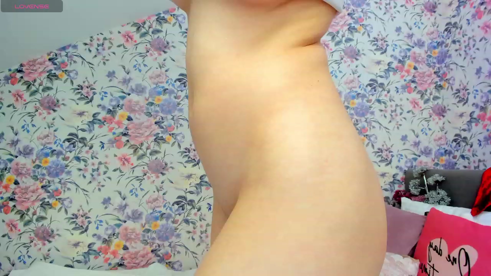 Gallery image thumbnail from JaneBrown's myfreecams stream on, 12/23/2023, 14:22 image 10 of 20