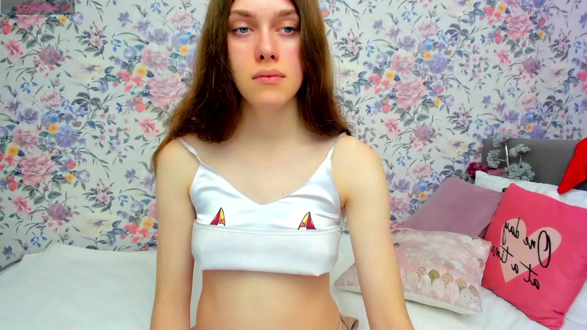 Gallery image thumbnail from JaneBrown's myfreecams stream on, 12/23/2023, 14:22 image 18 of 20