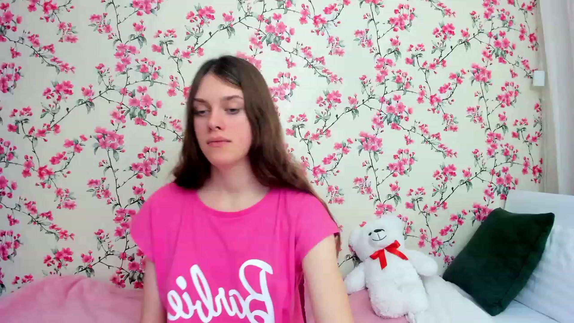 Gallery image thumbnail from JaneBrown's myfreecams stream on, 12/24/2023, 19:26 image 20 of 20