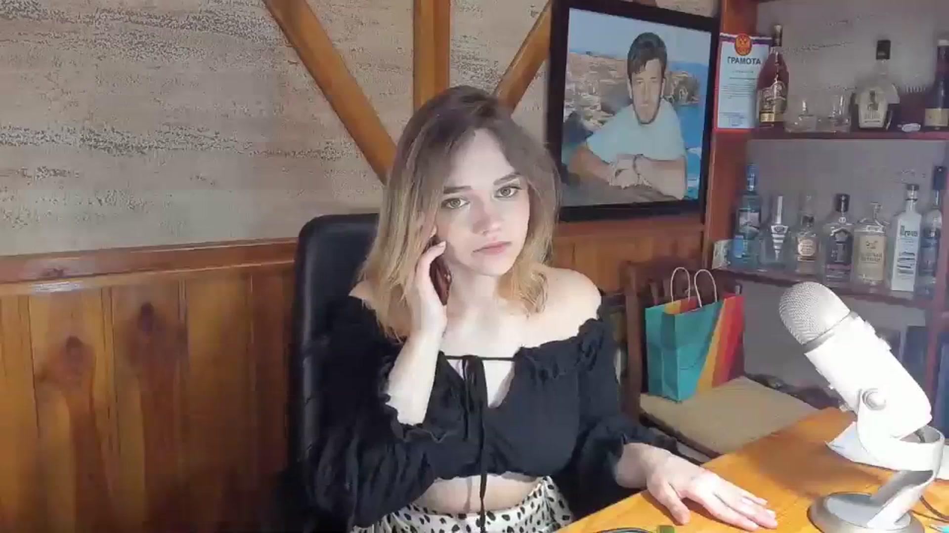 Gallery image thumbnail from JaneDoe_'s myfreecams stream on, 03/07/2024, 09:04 image 6 of 20