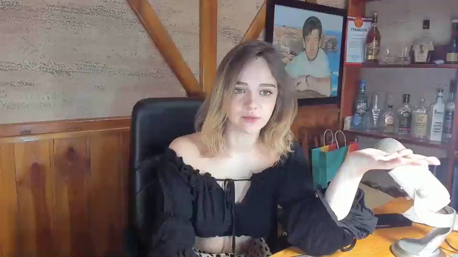 Gallery image thumbnail from JaneDoe_'s myfreecams stream on, 03/07/2024, 09:04 image 13 of 20