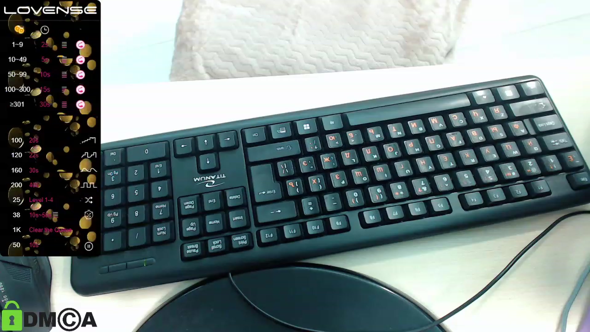 Gallery image thumbnail from JaneHott's myfreecams stream on, 11/23/2022, 02:34 image 11 of 20