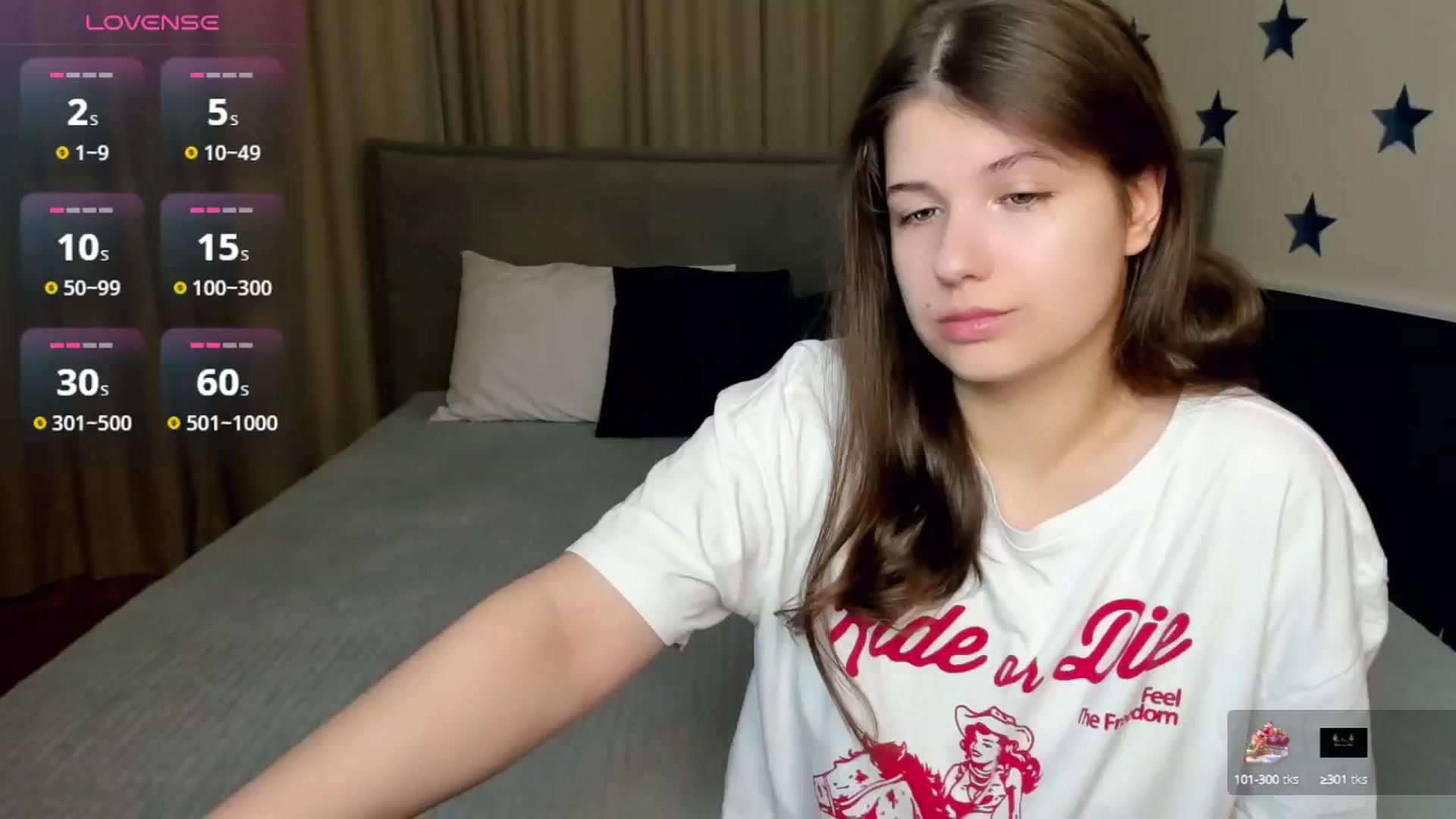 Gallery image thumbnail from JaneJer's myfreecams stream on, 04/07/2025, 23:47 image 11 of 20