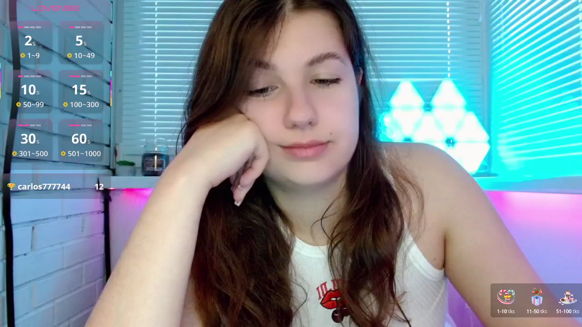 Gallery image thumbnail from JaneJer's myfreecams stream on, 04/23/2025, 04:16 image 8 of 20