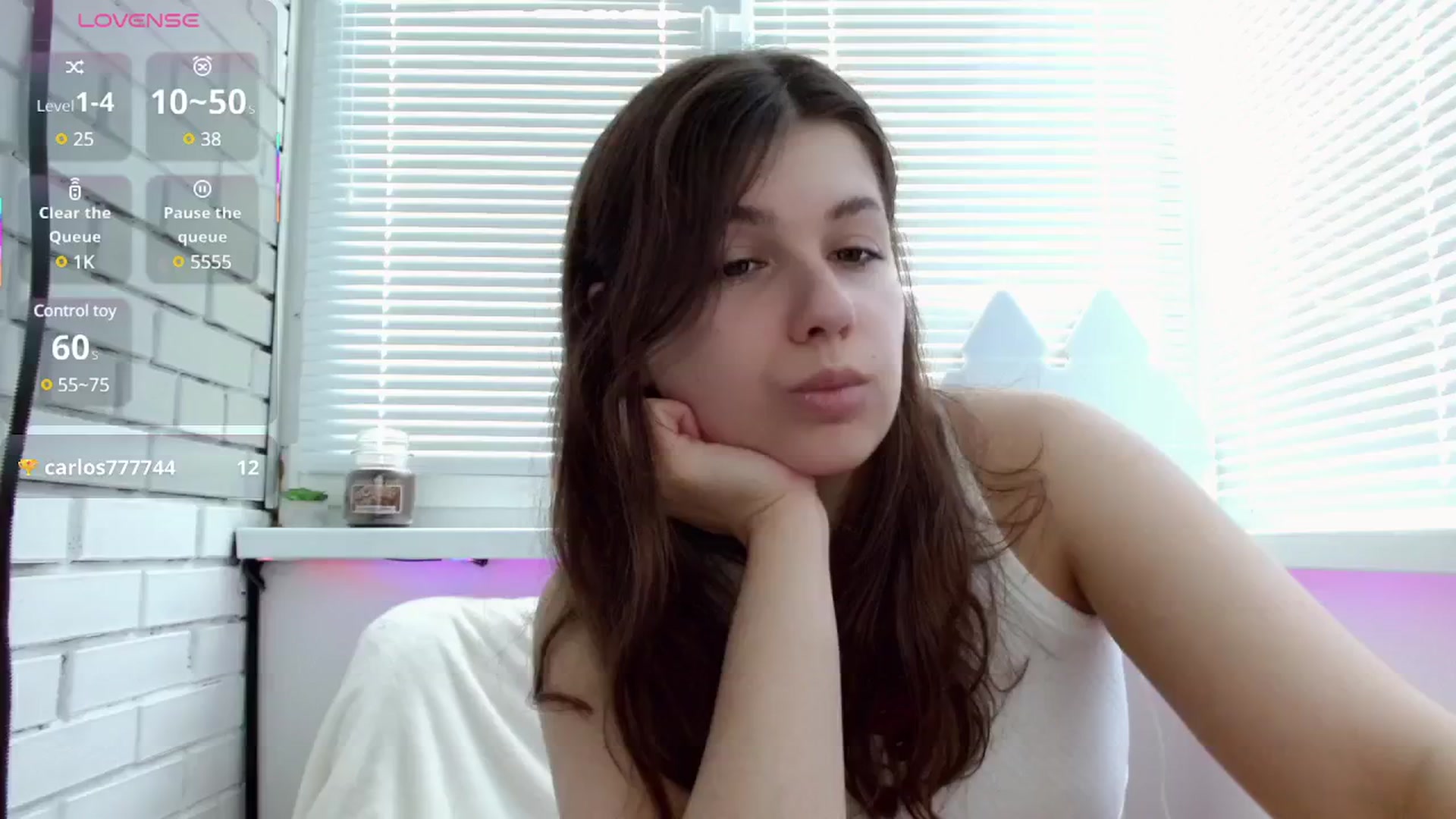 Gallery image thumbnail from JaneJer's myfreecams stream on, 04/23/2025, 07:13 image 14 of 20