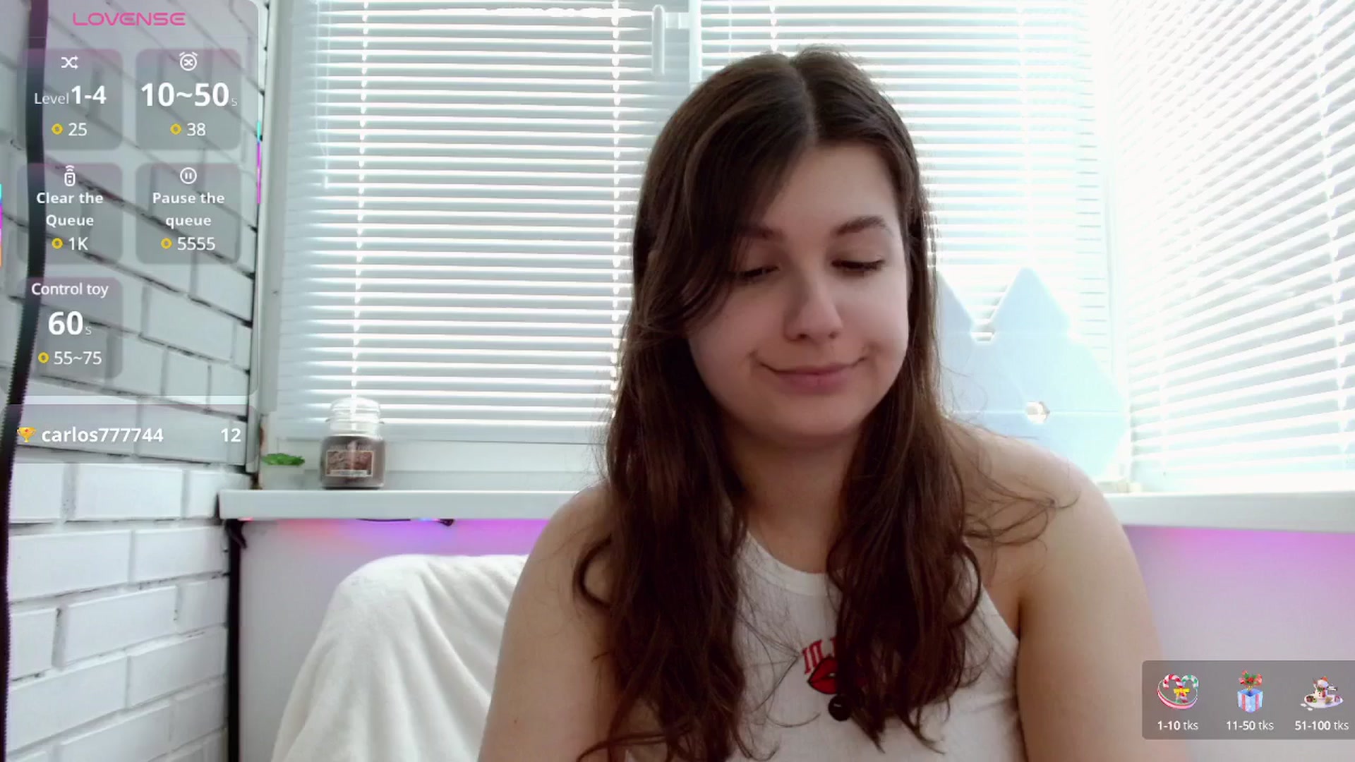 Gallery image thumbnail from JaneJer's myfreecams stream on, 04/23/2025, 07:13 image 9 of 20