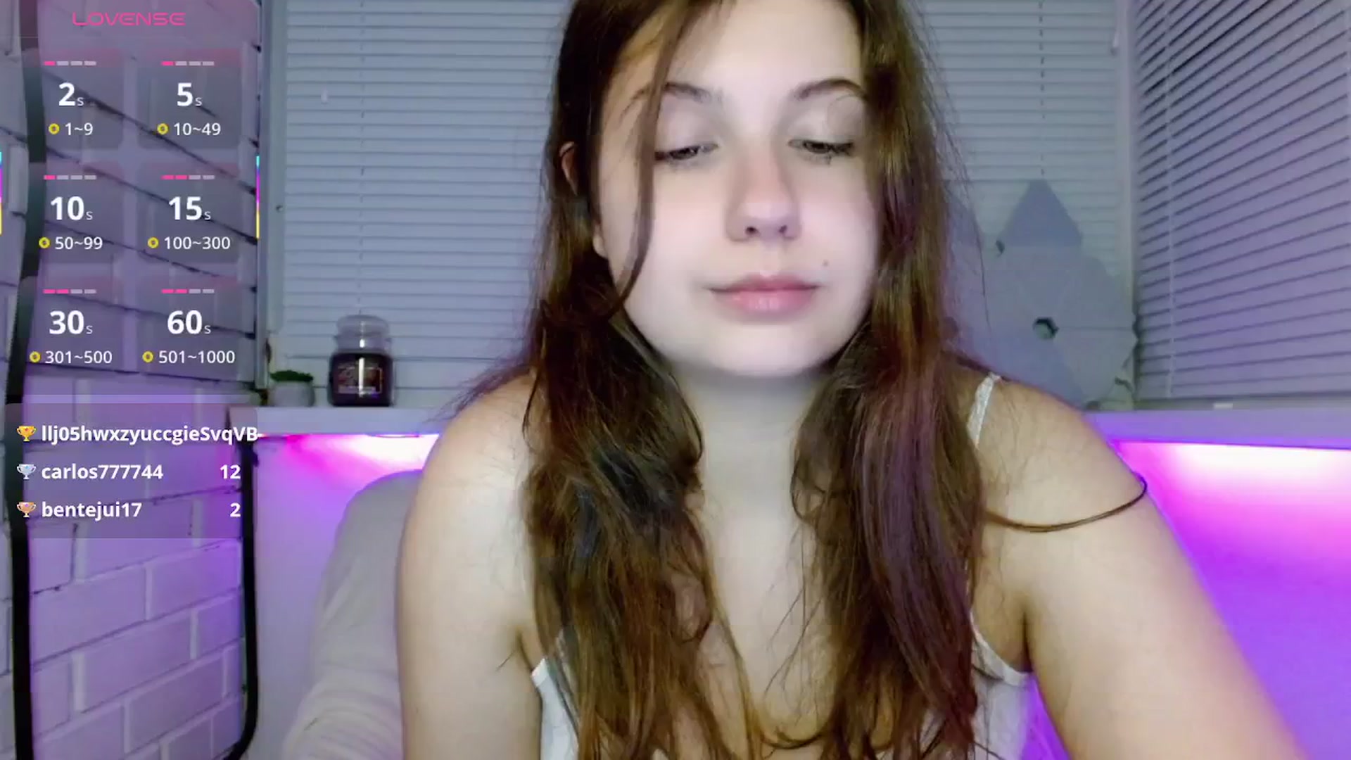 Gallery image thumbnail from JaneJer's myfreecams stream on, 04/24/2025, 24:49 image 15 of 20