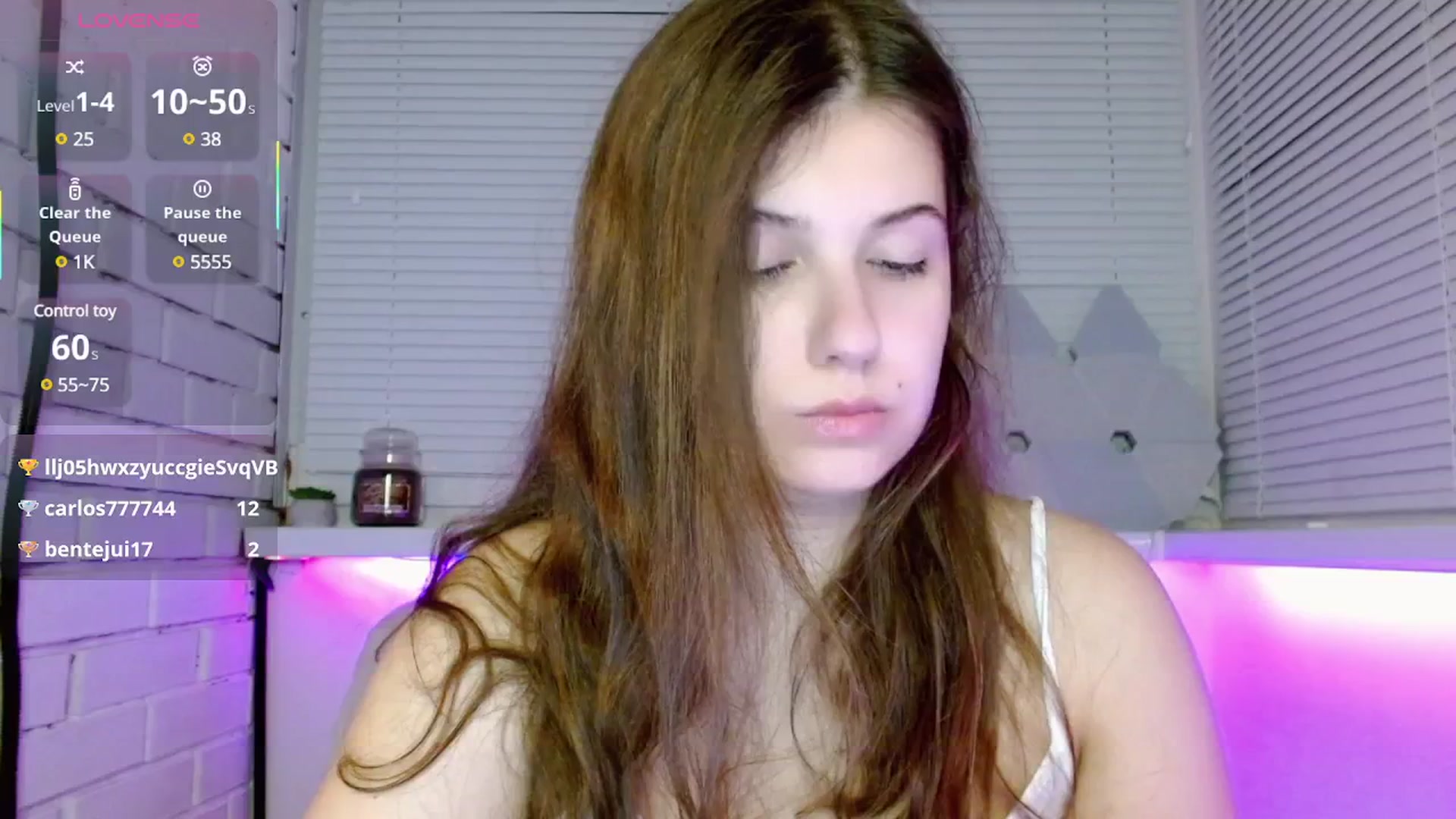 Gallery image thumbnail from JaneJer's myfreecams stream on, 04/24/2025, 24:49 image 6 of 20
