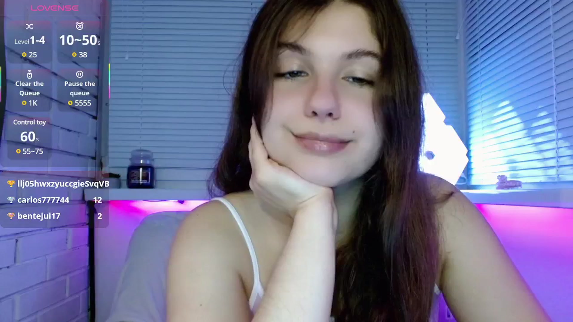 Gallery image thumbnail from JaneJer's myfreecams stream on, 04/25/2025, 02:45 image 3 of 20
