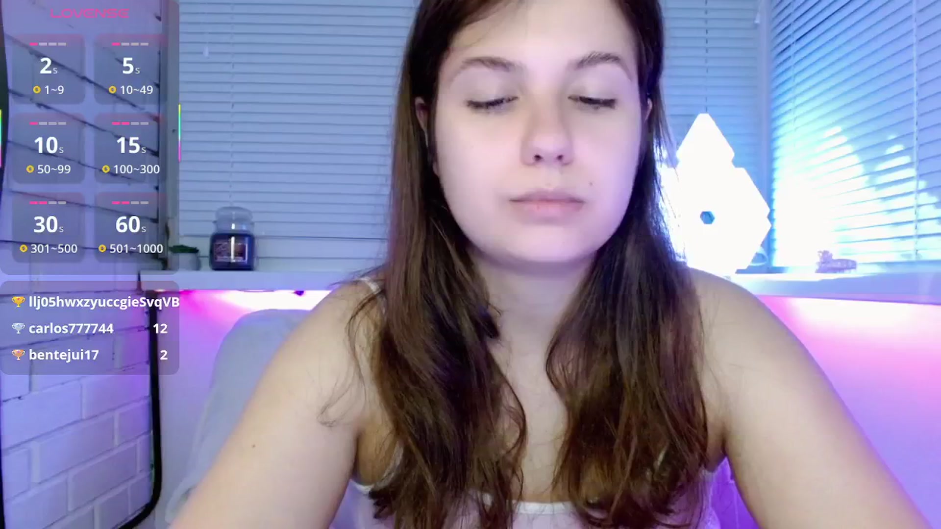 Gallery image thumbnail from JaneJer's myfreecams stream on, 04/25/2025, 02:45 image 11 of 20