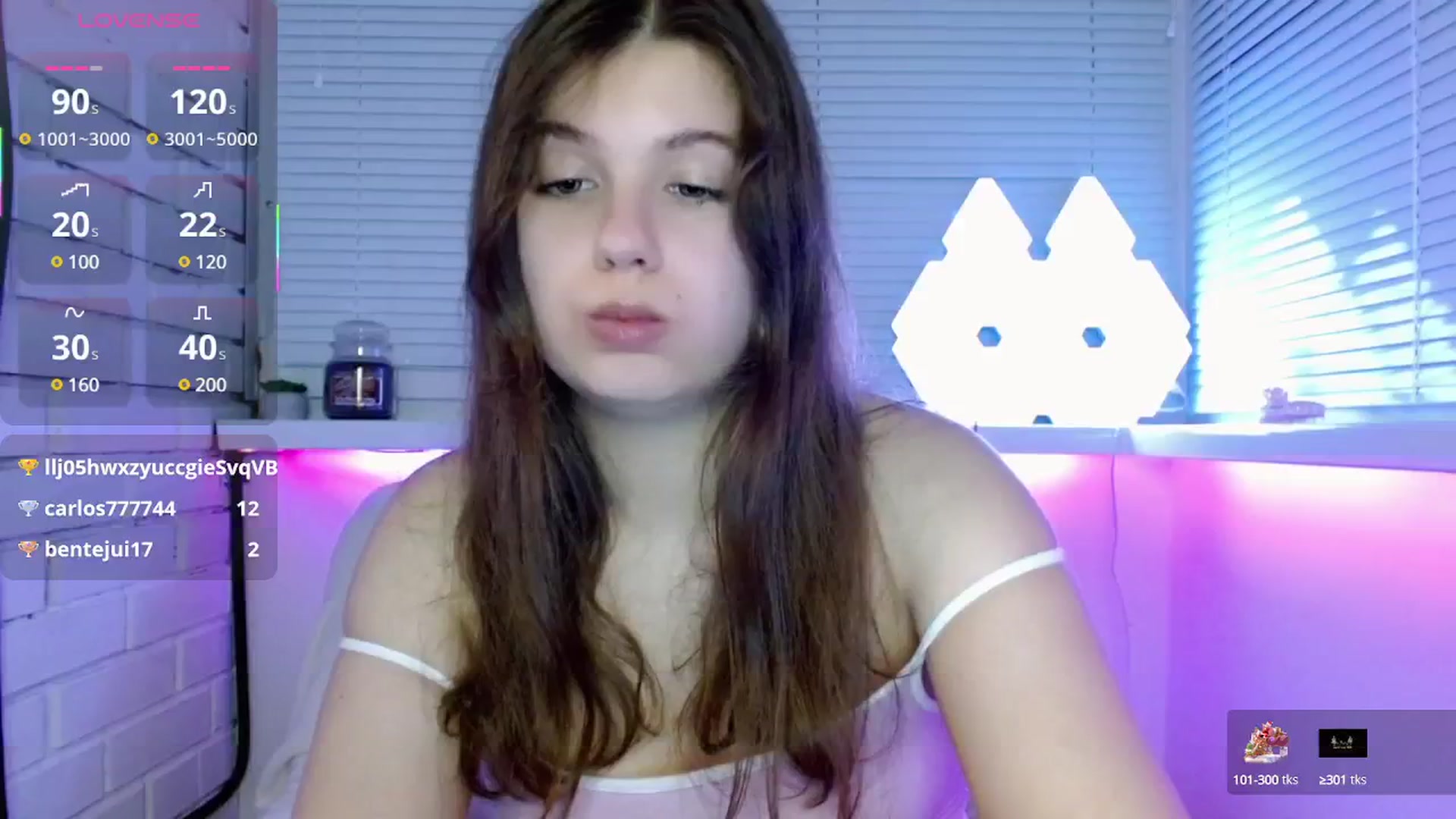 Gallery image thumbnail from JaneJer's myfreecams stream on, 04/25/2025, 02:45 image 8 of 20