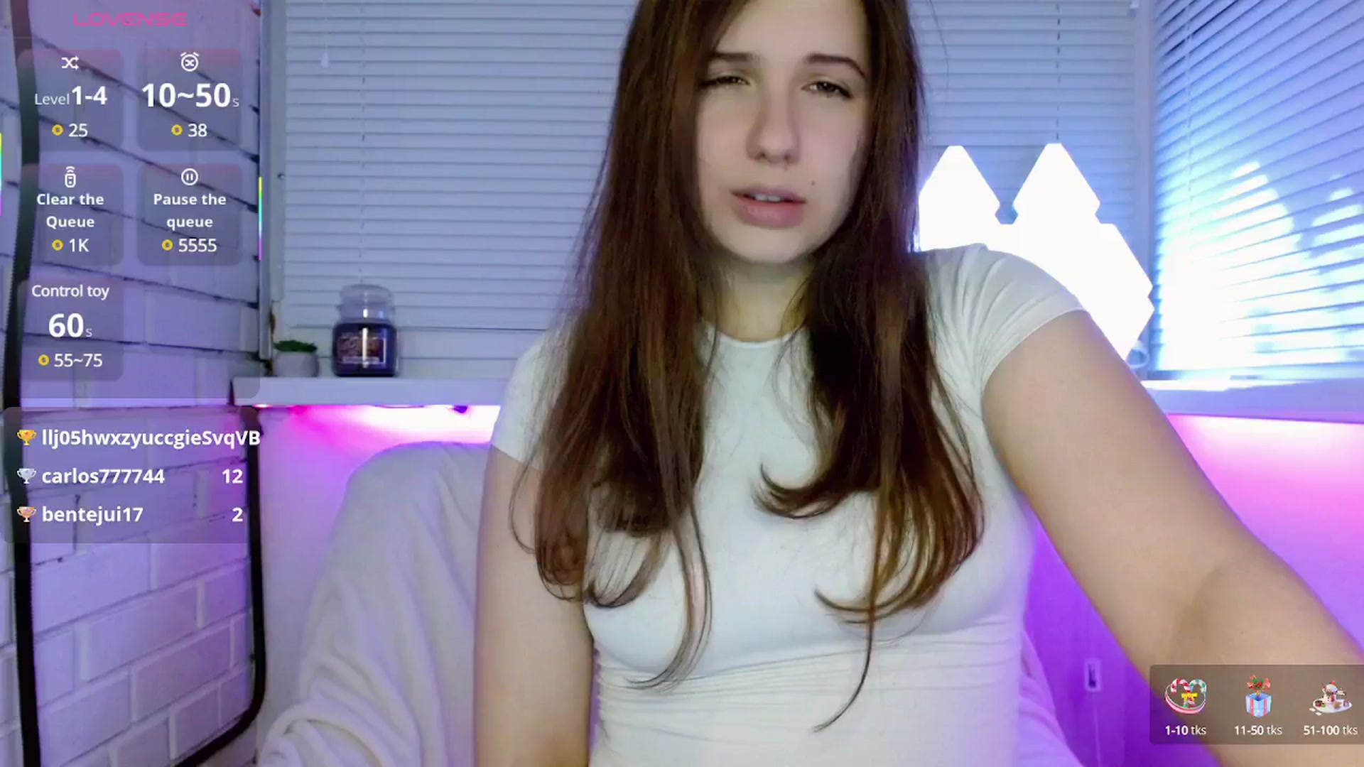 Gallery image thumbnail from JaneJer's myfreecams stream on, 04/27/2025, 24:03 image 2 of 20