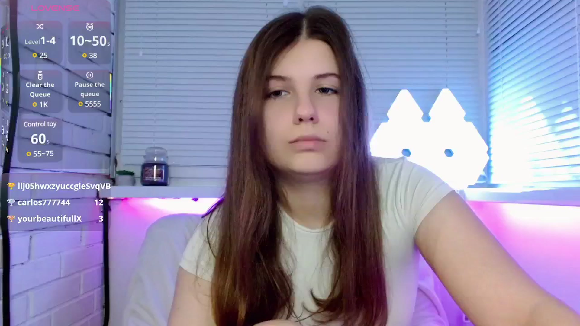 Gallery image thumbnail from JaneJer's myfreecams stream on, 04/27/2025, 24:03 image 6 of 20