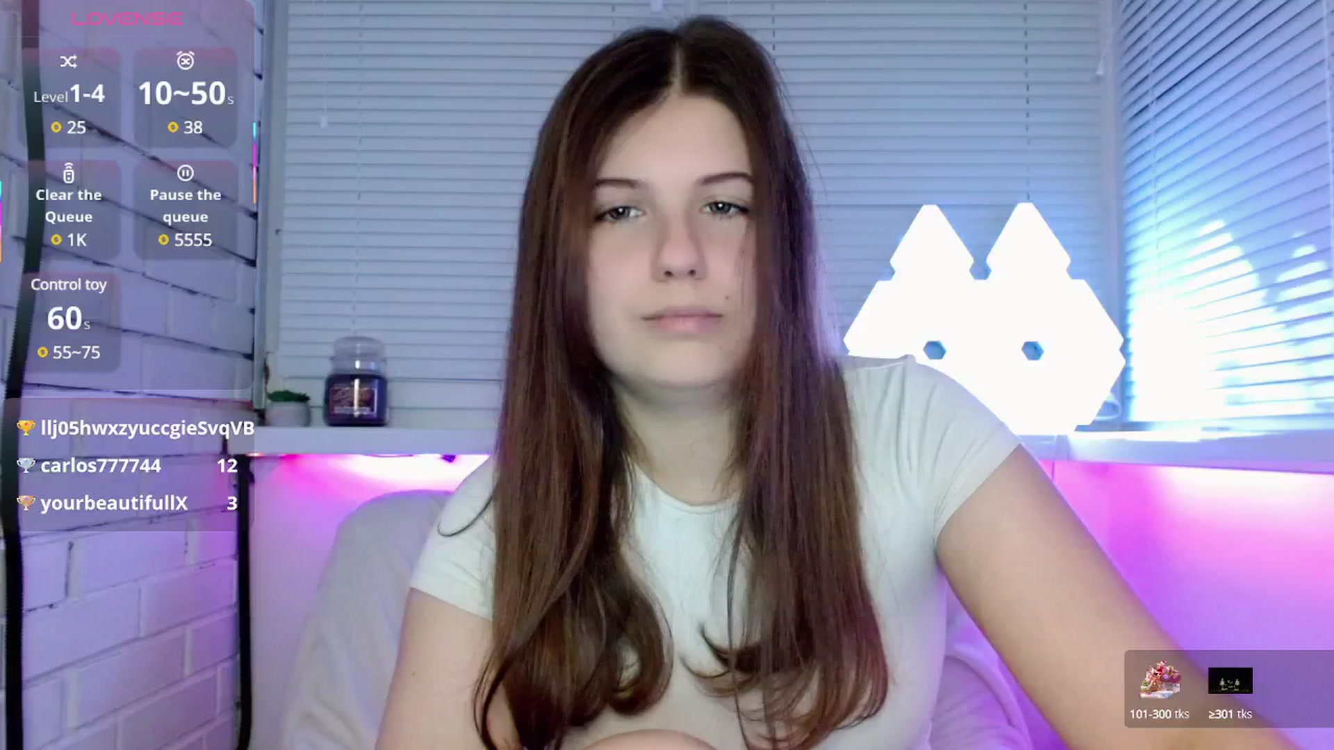 Gallery image thumbnail from JaneJer's myfreecams stream on, 04/27/2025, 24:03 image 7 of 20