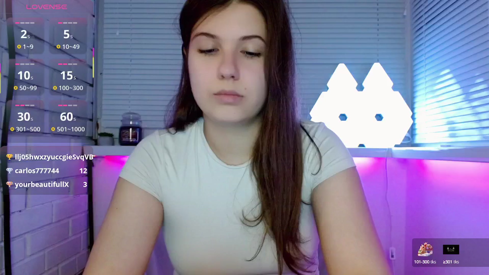 Gallery image thumbnail from JaneJer's myfreecams stream on, 04/27/2025, 24:03 image 20 of 20