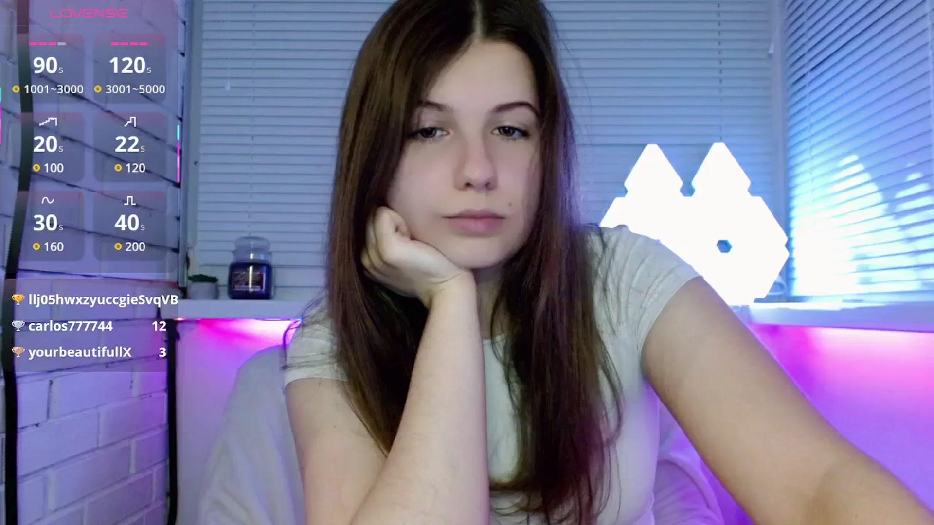 Gallery image thumbnail from JaneJer's myfreecams stream on, 04/27/2025, 24:03 image 9 of 20