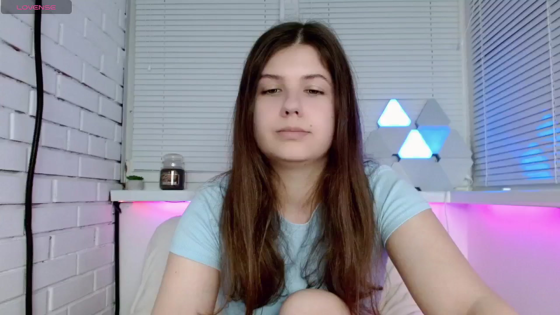 Gallery image thumbnail from JaneJer's myfreecams stream on, 05/07/2025, 24:04 image 20 of 20