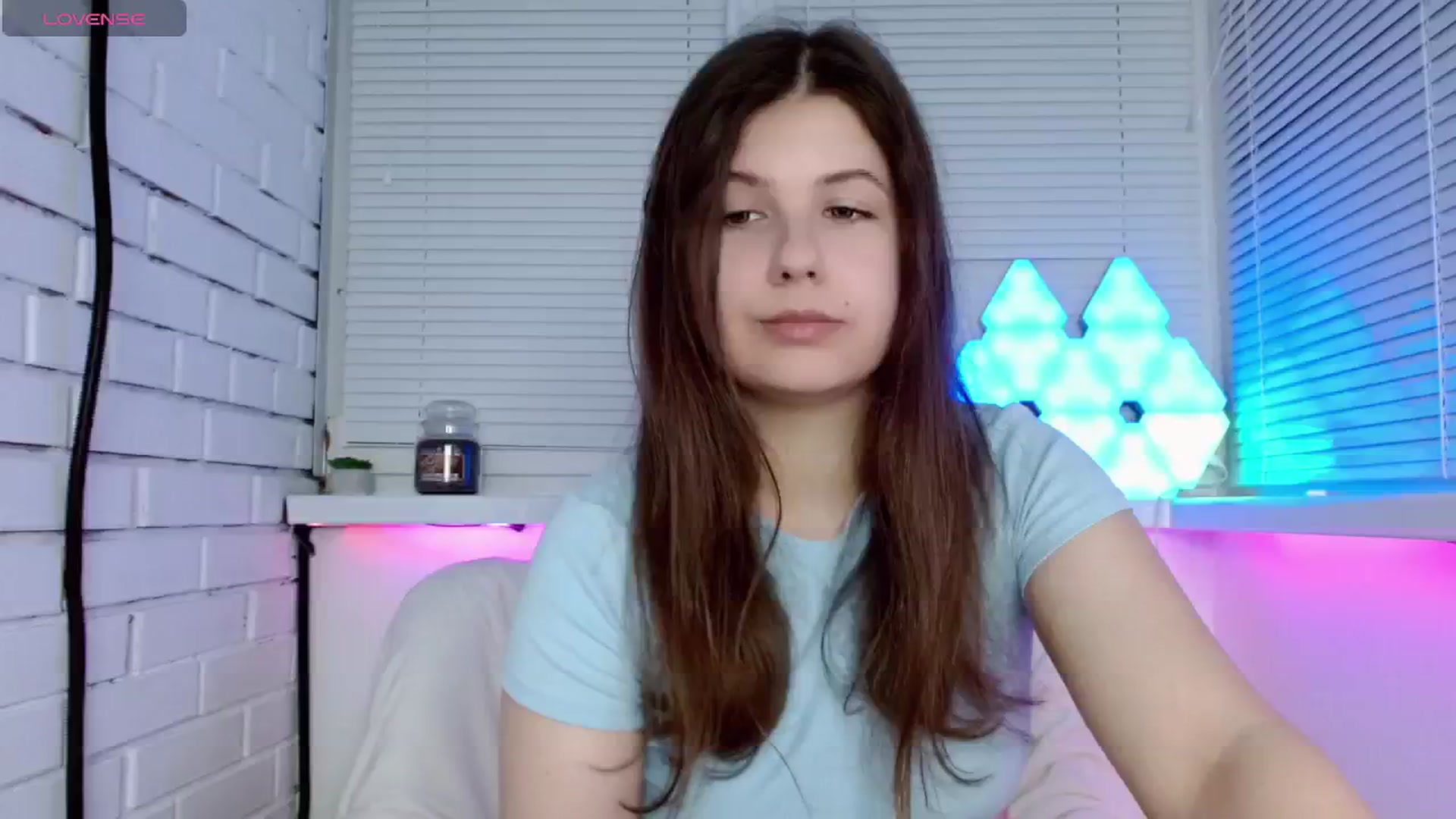Gallery image thumbnail from JaneJer's myfreecams stream on, 05/07/2025, 24:04 image 7 of 20