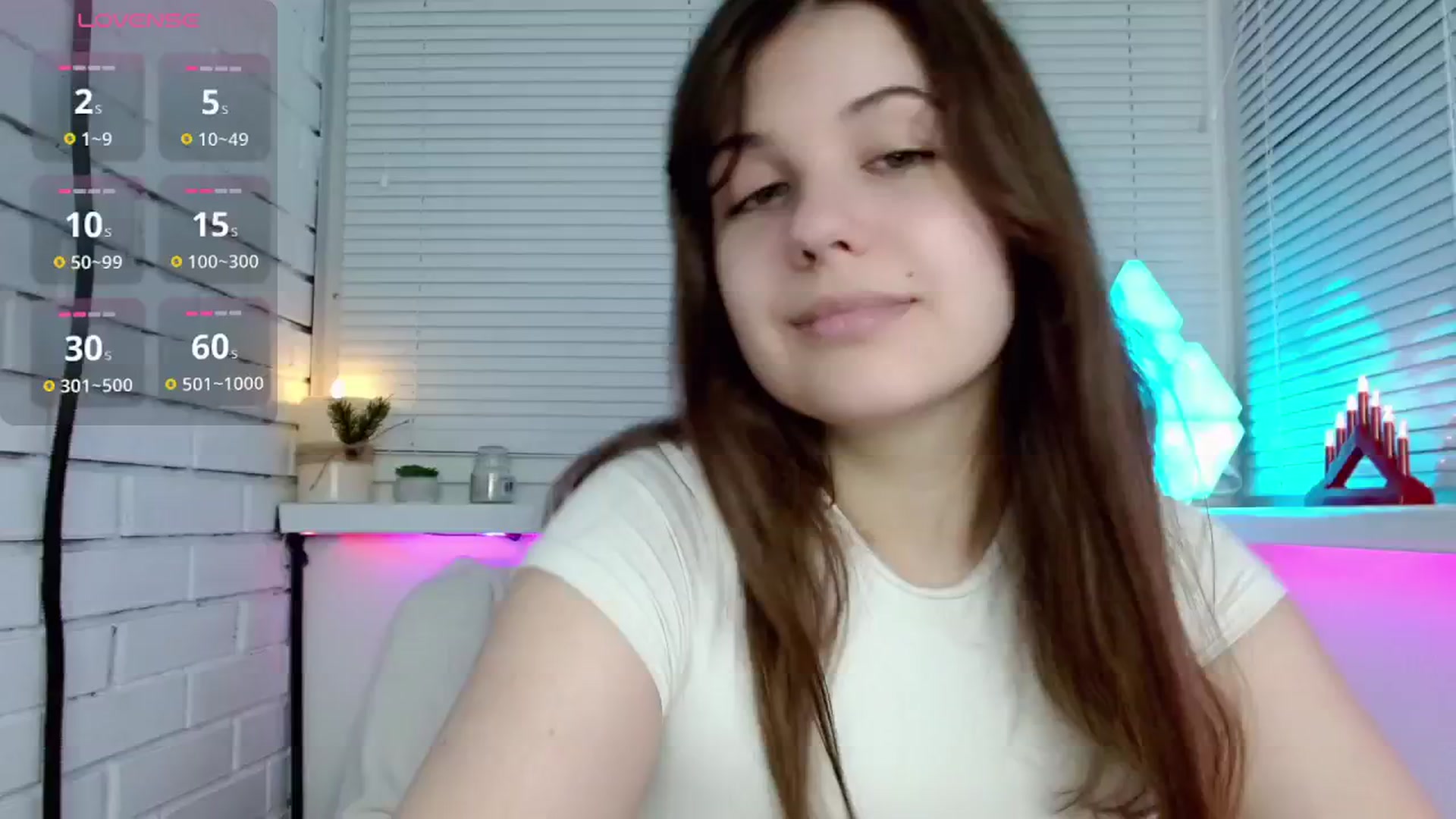 Gallery image thumbnail from JaneJer's myfreecams stream on, 05/09/2025, 24:11 image 12 of 20