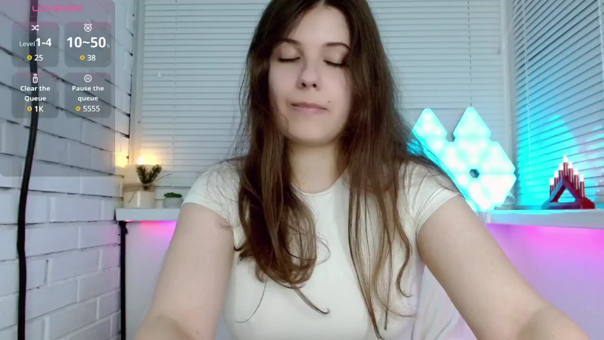 Gallery image thumbnail from JaneJer's myfreecams stream on, 05/09/2025, 24:11 image 3 of 20