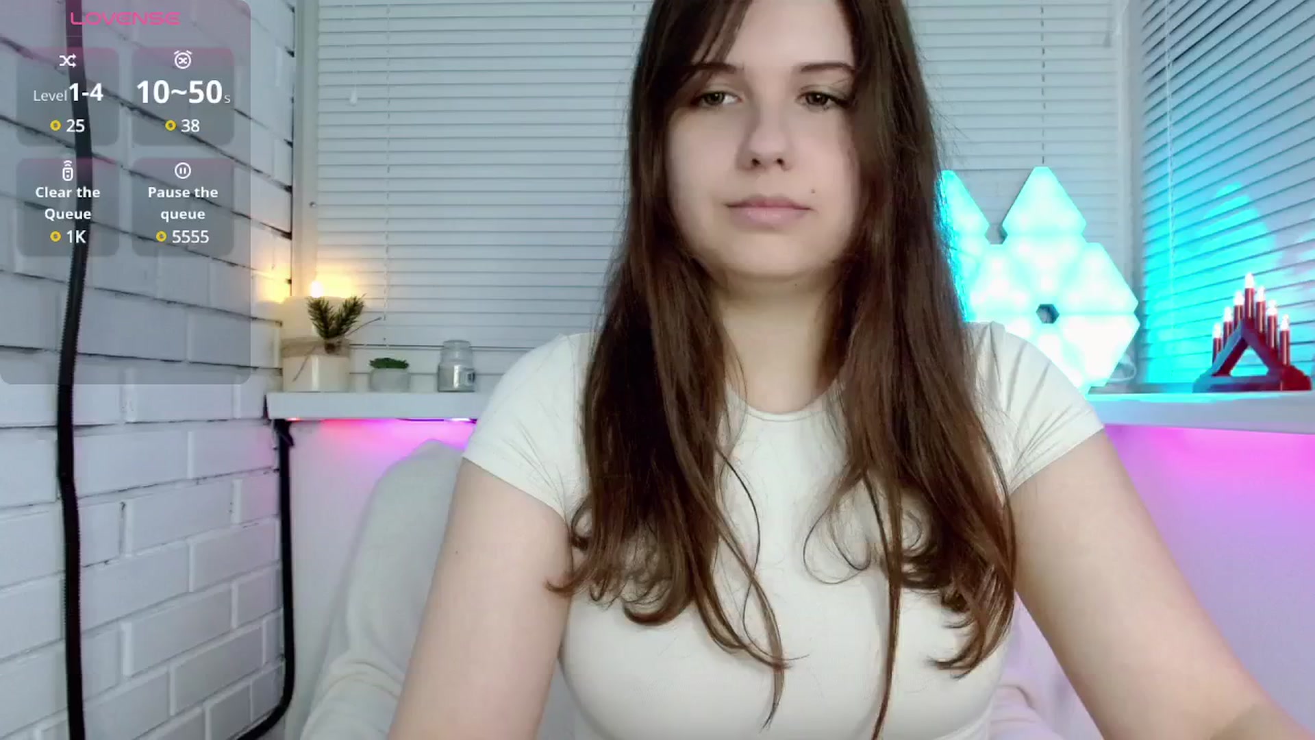 Gallery image thumbnail from JaneJer's myfreecams stream on, 05/09/2025, 24:11 image 17 of 20