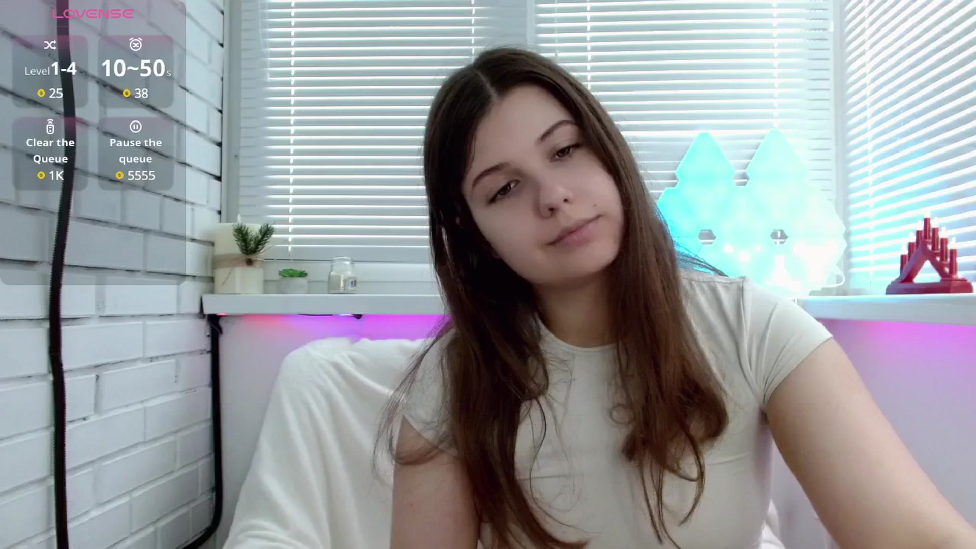 Gallery image thumbnail from JaneJer's myfreecams stream on, 05/09/2025, 04:47 image 10 of 20