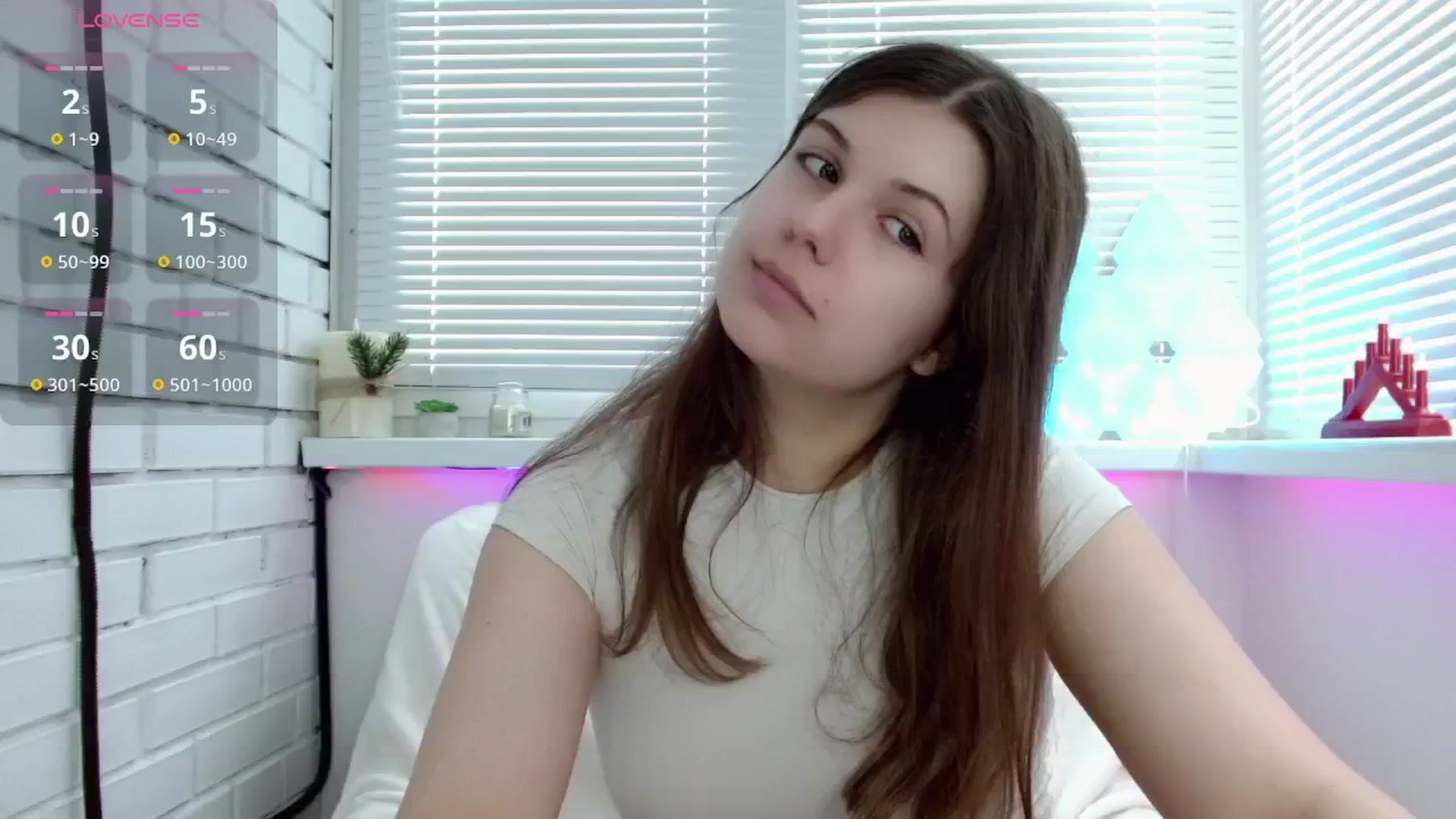 Gallery image thumbnail from JaneJer's myfreecams stream on, 05/09/2025, 04:47 image 7 of 20