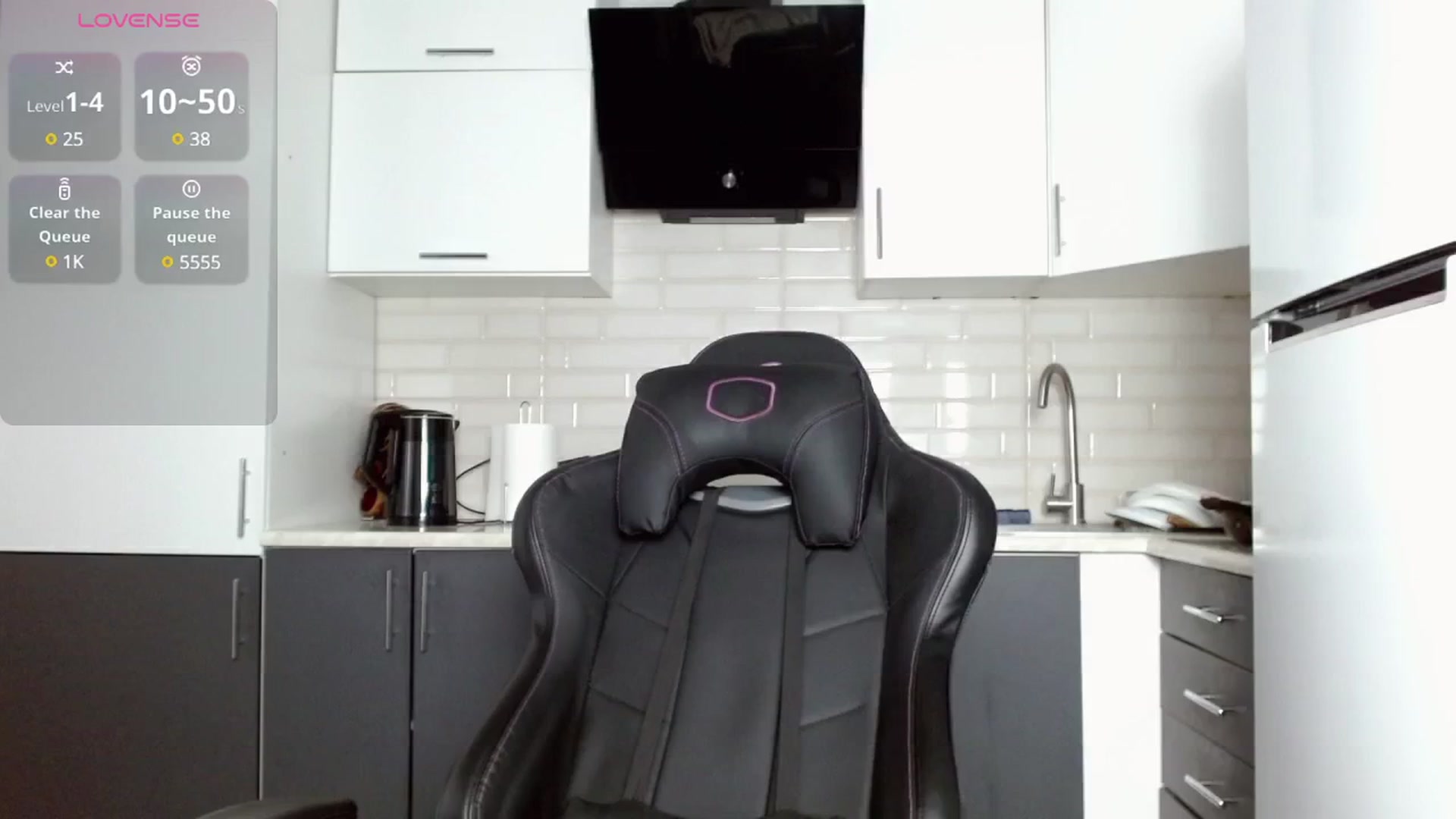 Gallery image thumbnail from JaneJer's myfreecams stream on, 05/13/2025, 07:11 image 13 of 20
