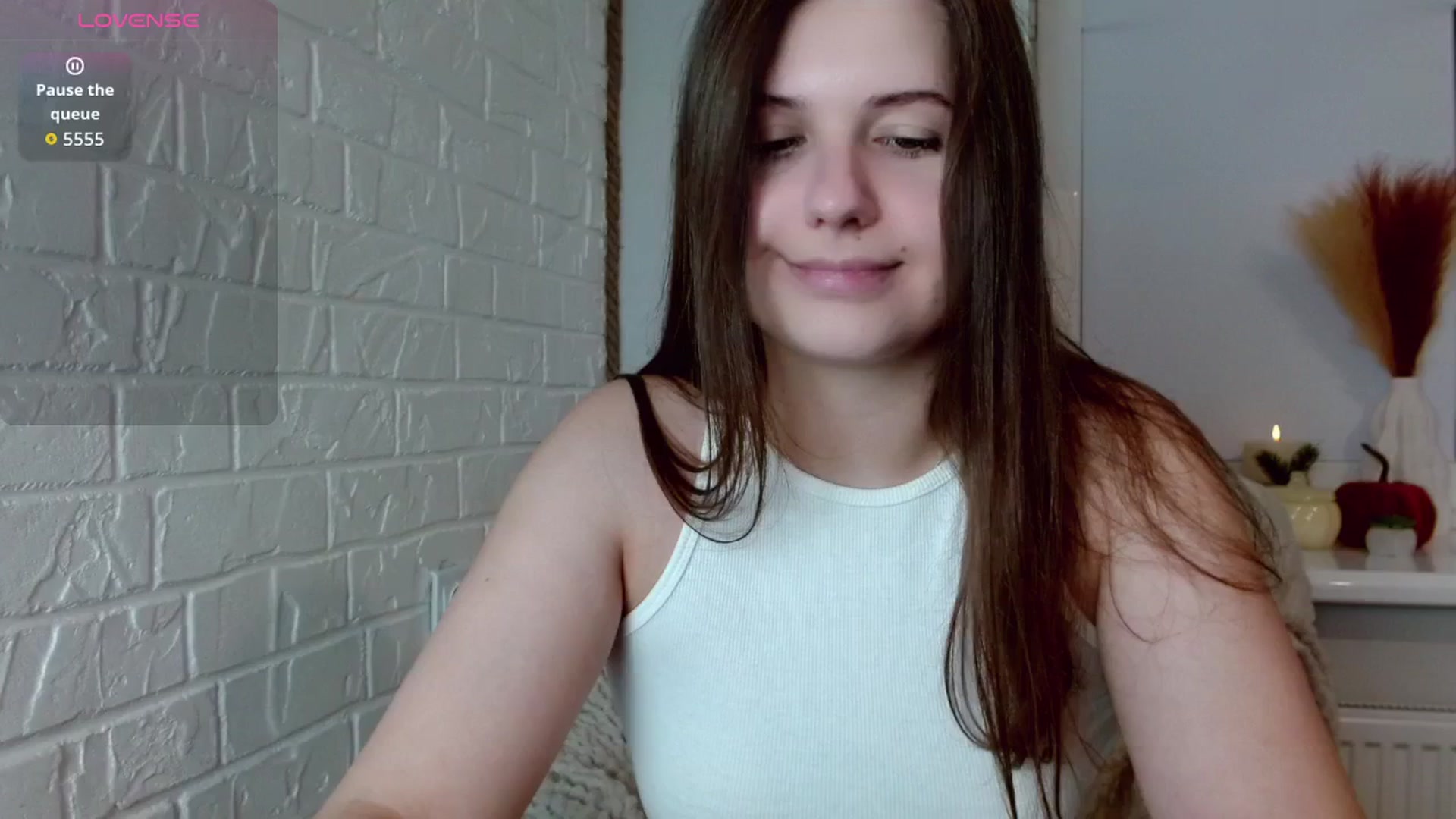 Gallery image thumbnail from JaneJer's myfreecams stream on, 09/22/2025, 24:59 image 14 of 20