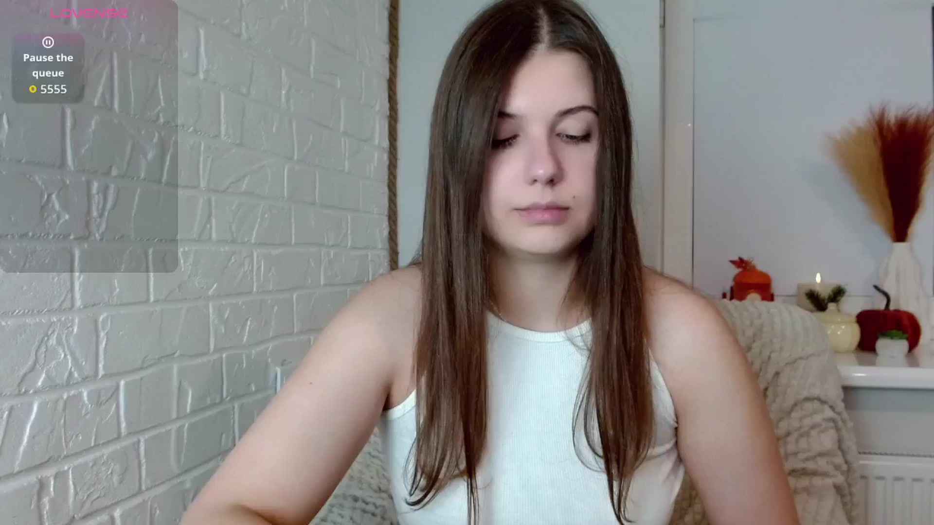Gallery image thumbnail from JaneJer's myfreecams stream on, 09/22/2025, 24:59 image 16 of 20