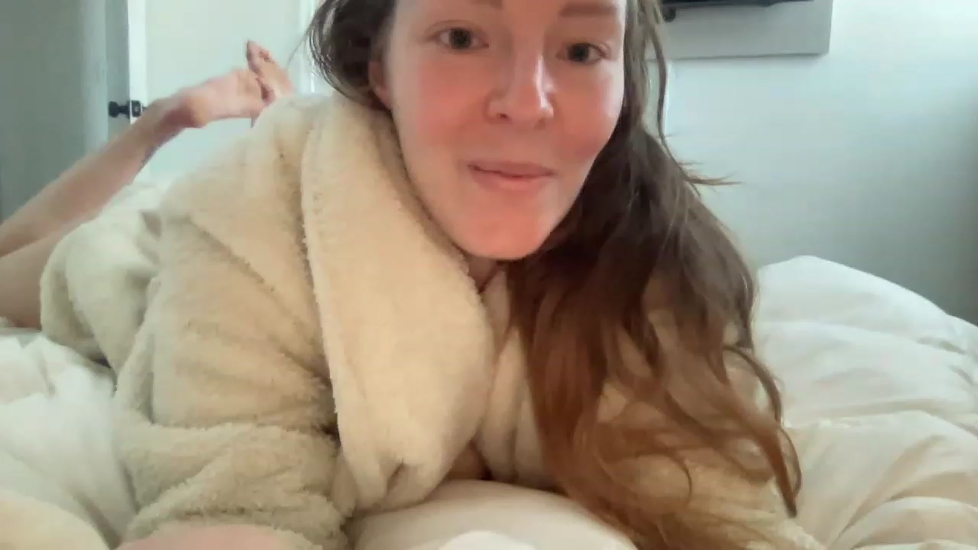 Gallery image thumbnail from JaneLaTarte's myfreecams stream on, 11/14/2022, 18:27 image 16 of 20