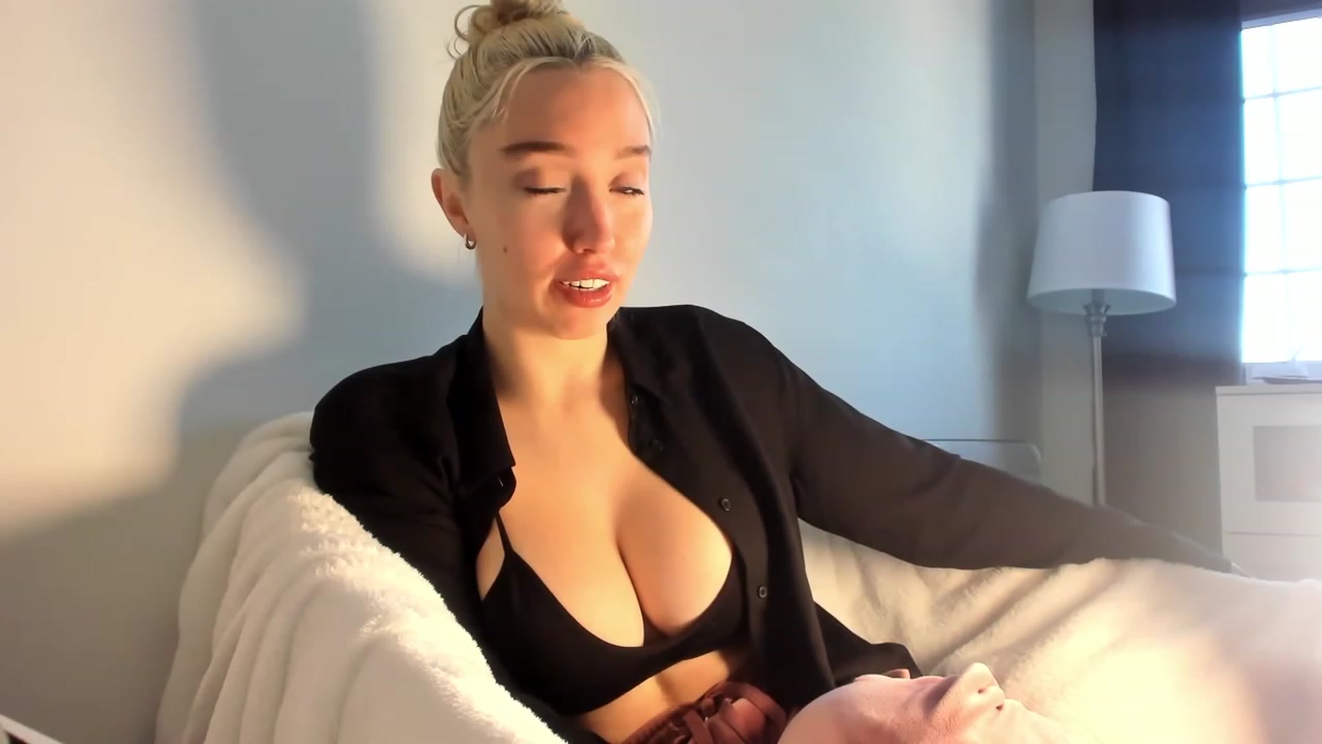 Gallery image thumbnail from JaneLucier's myfreecams stream on, 01/27/2023, 18:03 image 5 of 20