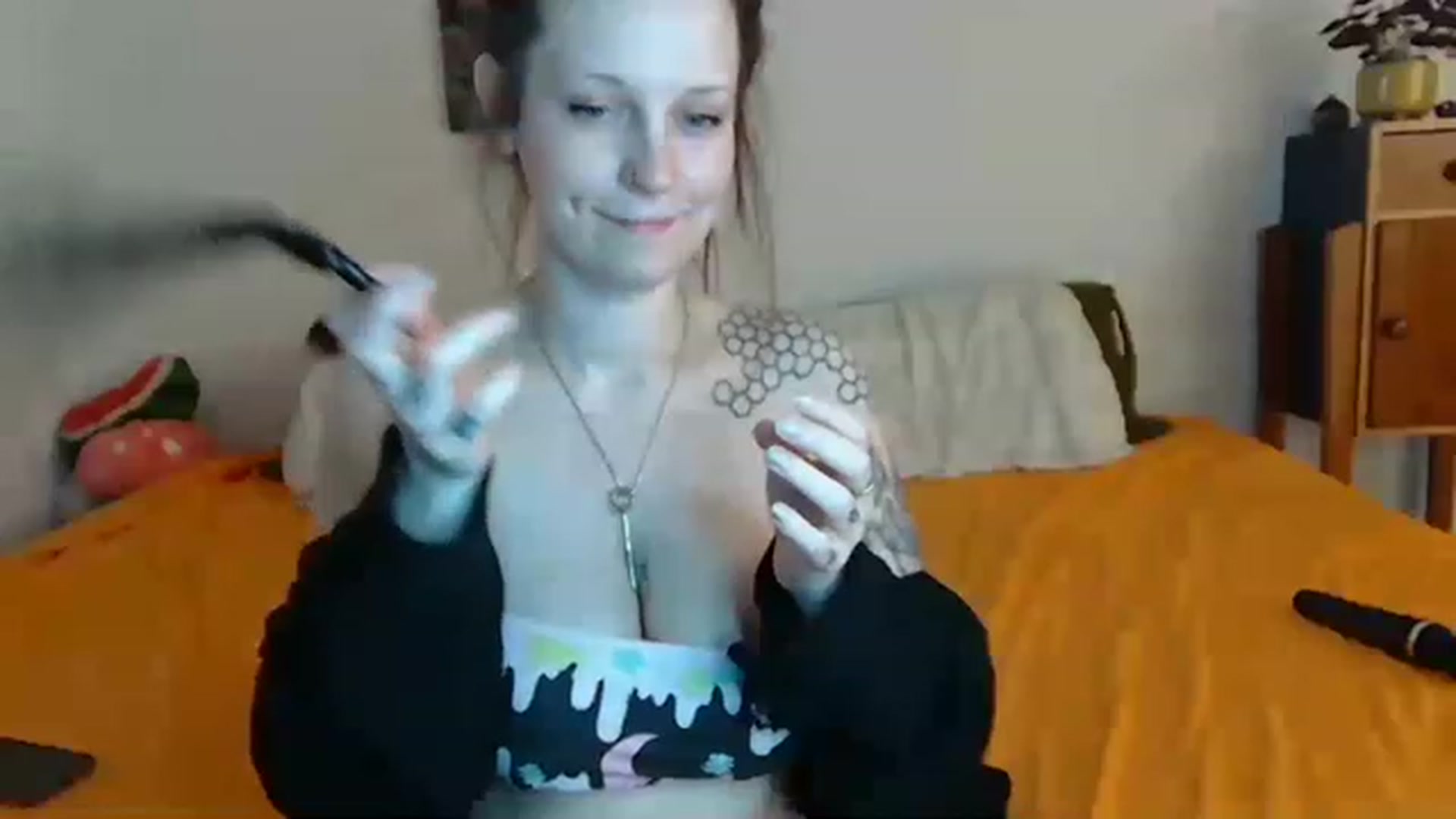Gallery image thumbnail from JaneMantis's myfreecams stream on, 03/24/2023, 16:48 image 15 of 20