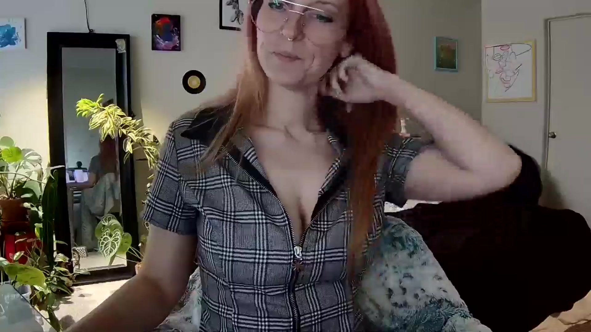 Gallery image thumbnail from JaneMantis's myfreecams stream on, 10/23/2024, 16:28 image 5 of 20
