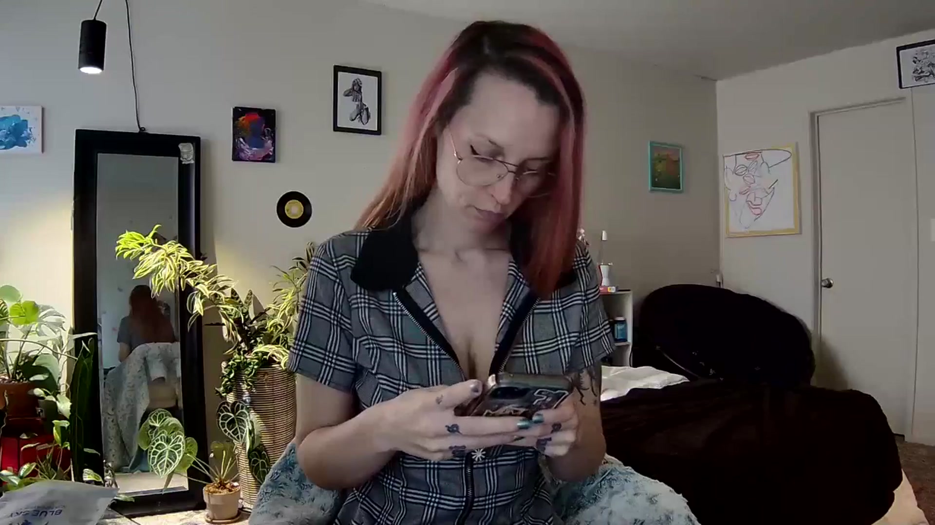 Gallery image thumbnail from JaneMantis's myfreecams stream on, 10/23/2024, 16:28 image 18 of 20