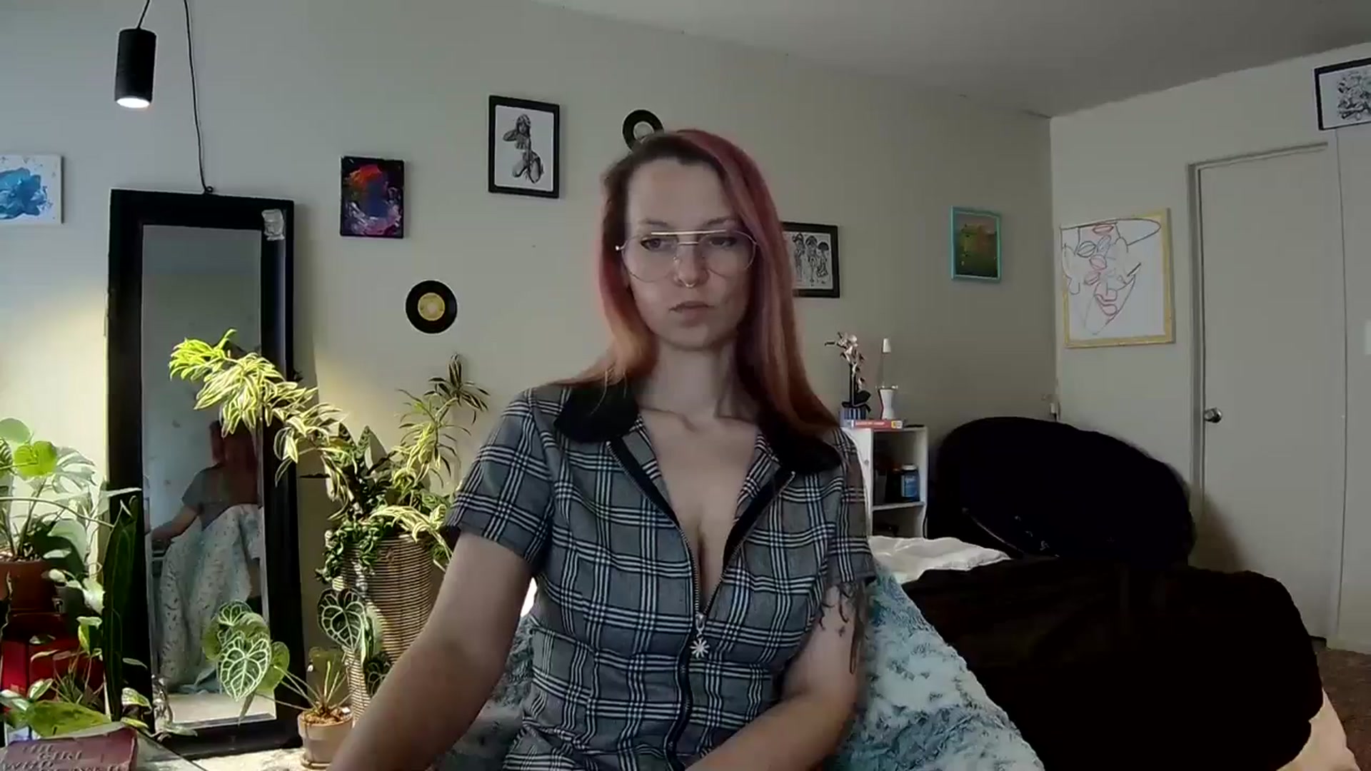 Gallery image thumbnail from JaneMantis's myfreecams stream on, 10/23/2024, 16:28 image 16 of 20