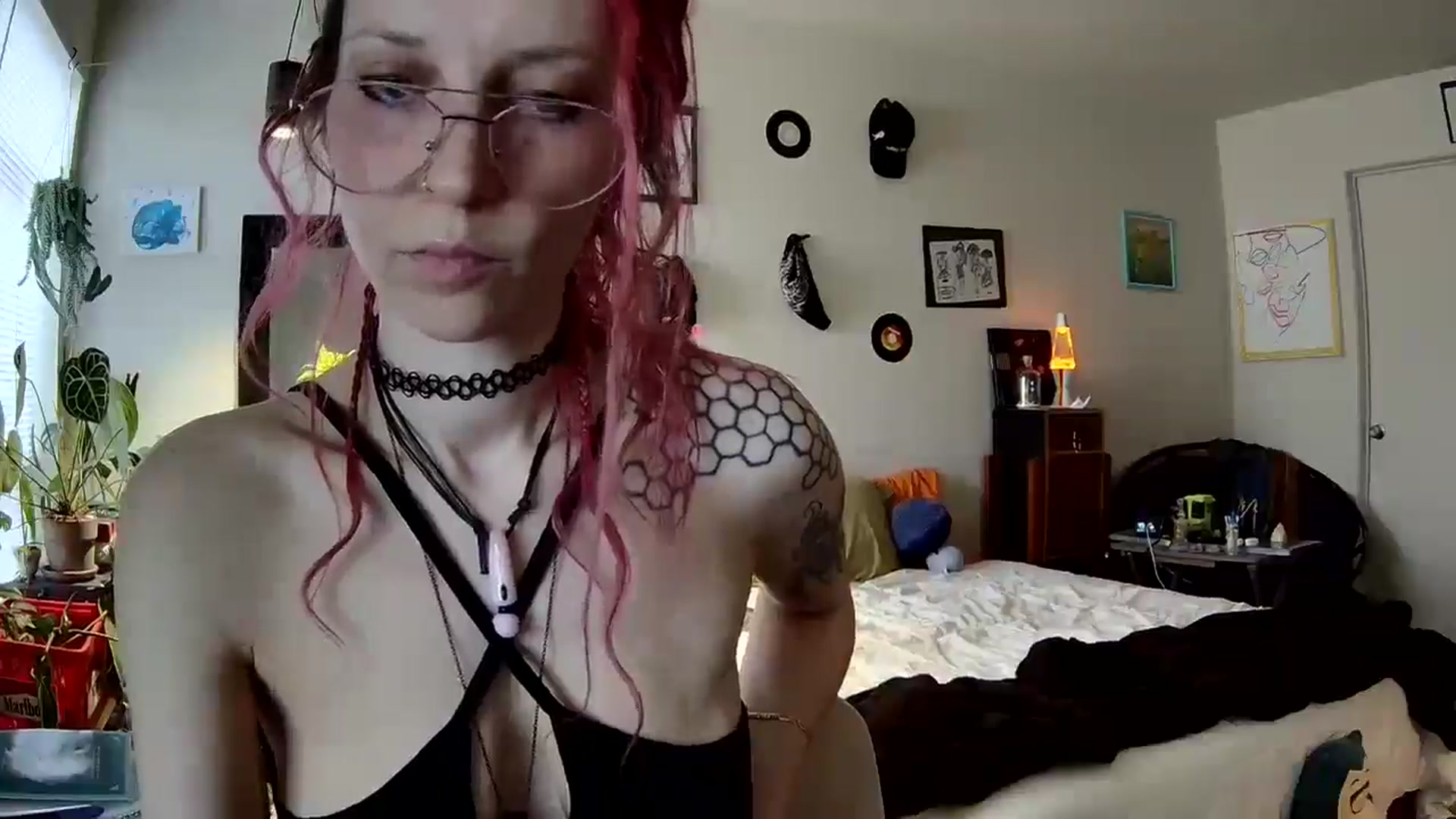 Gallery image thumbnail from JaneMantis's myfreecams stream on, 02/05/2025, 17:48 image 4 of 20