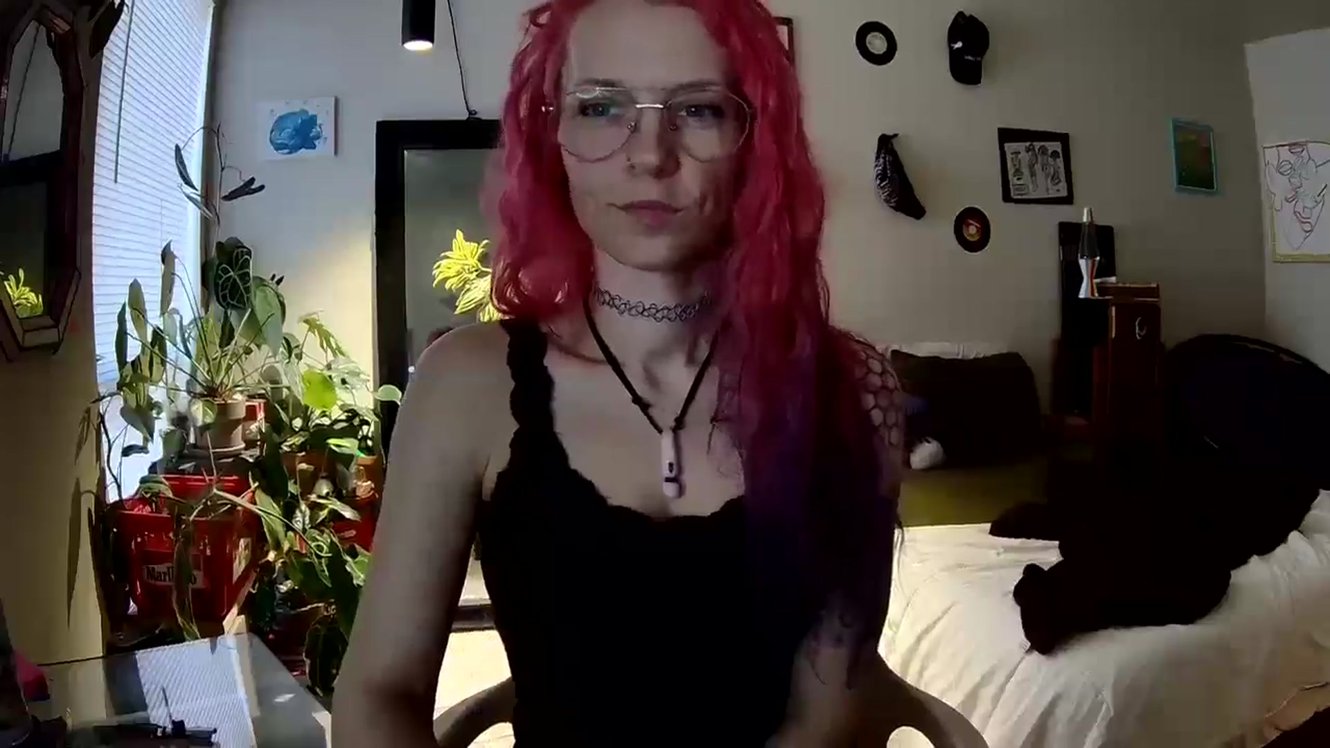 Gallery image thumbnail from JaneMantis's myfreecams stream on, 03/05/2025, 17:53 image 18 of 20