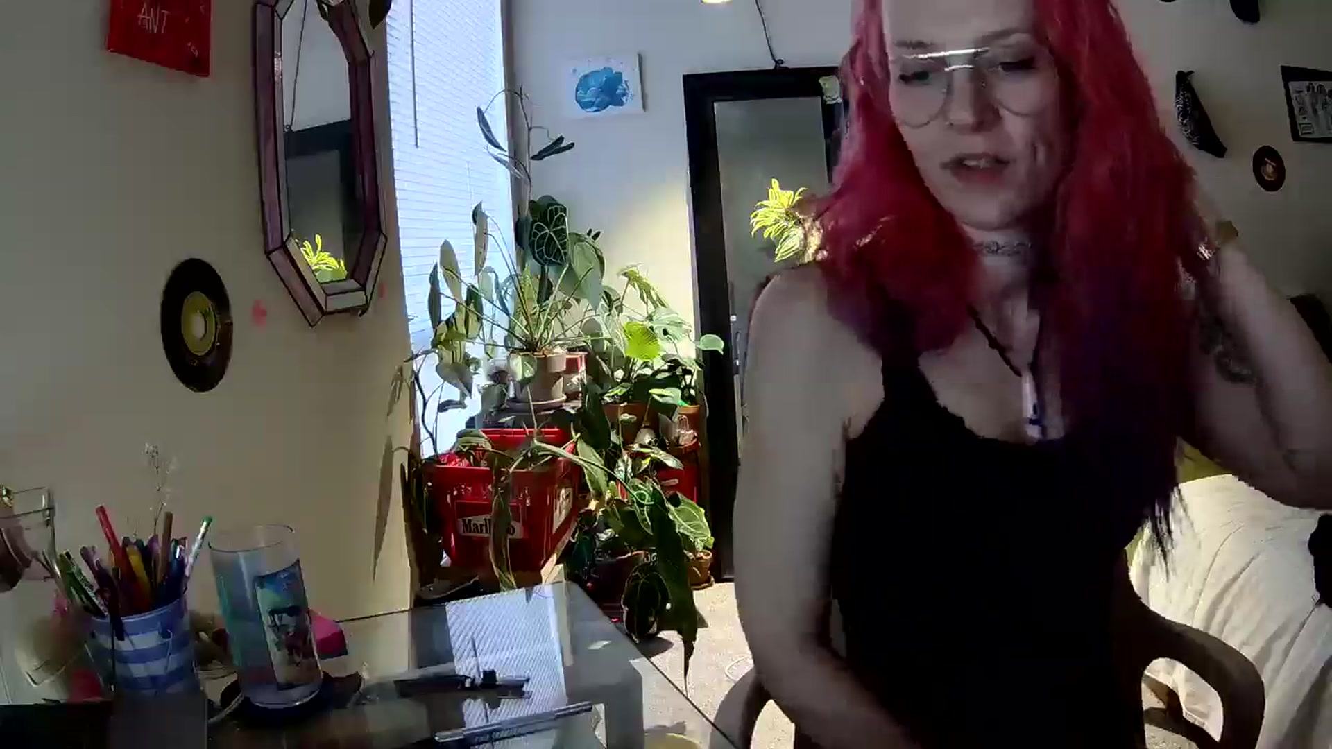Gallery image thumbnail from JaneMantis's myfreecams stream on, 03/05/2025, 17:53 image 15 of 20