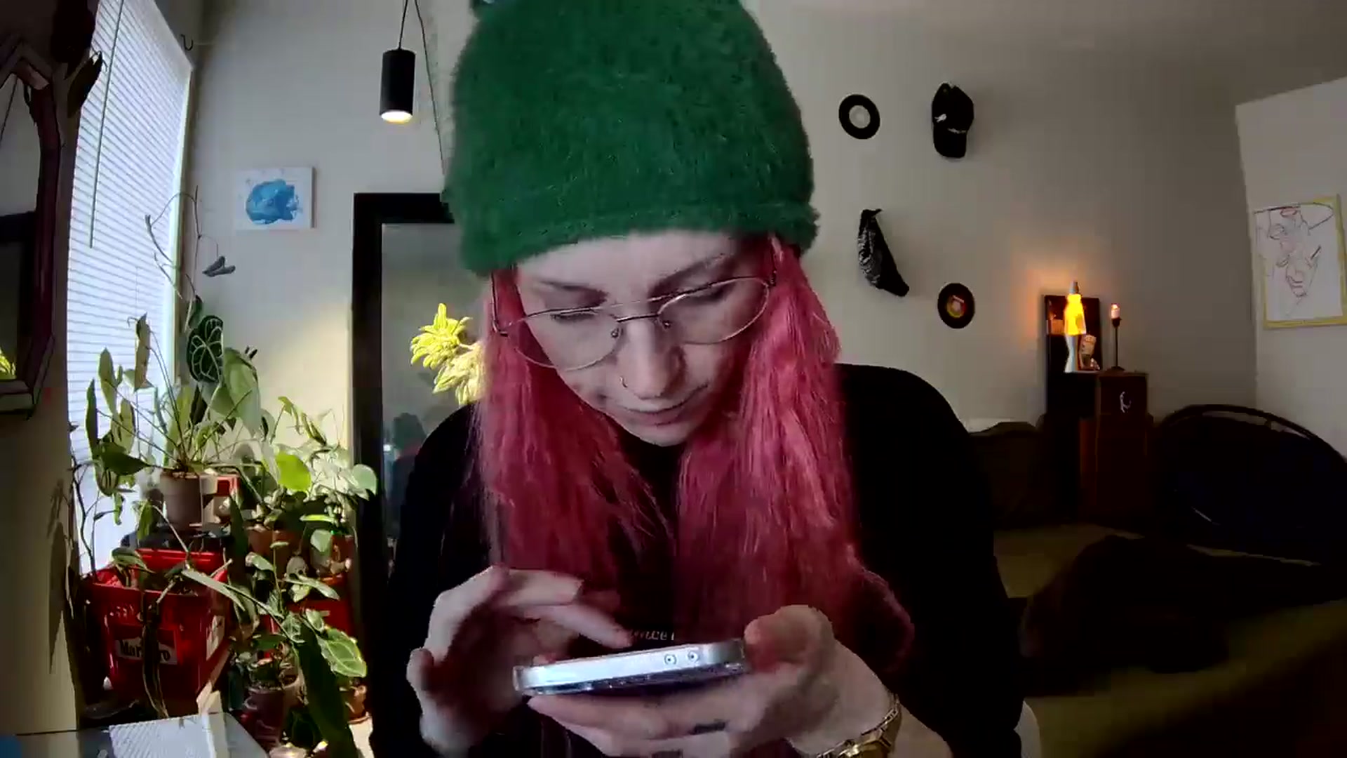 Gallery image thumbnail from JaneMantis's myfreecams stream on, 03/20/2025, 17:24 image 12 of 20