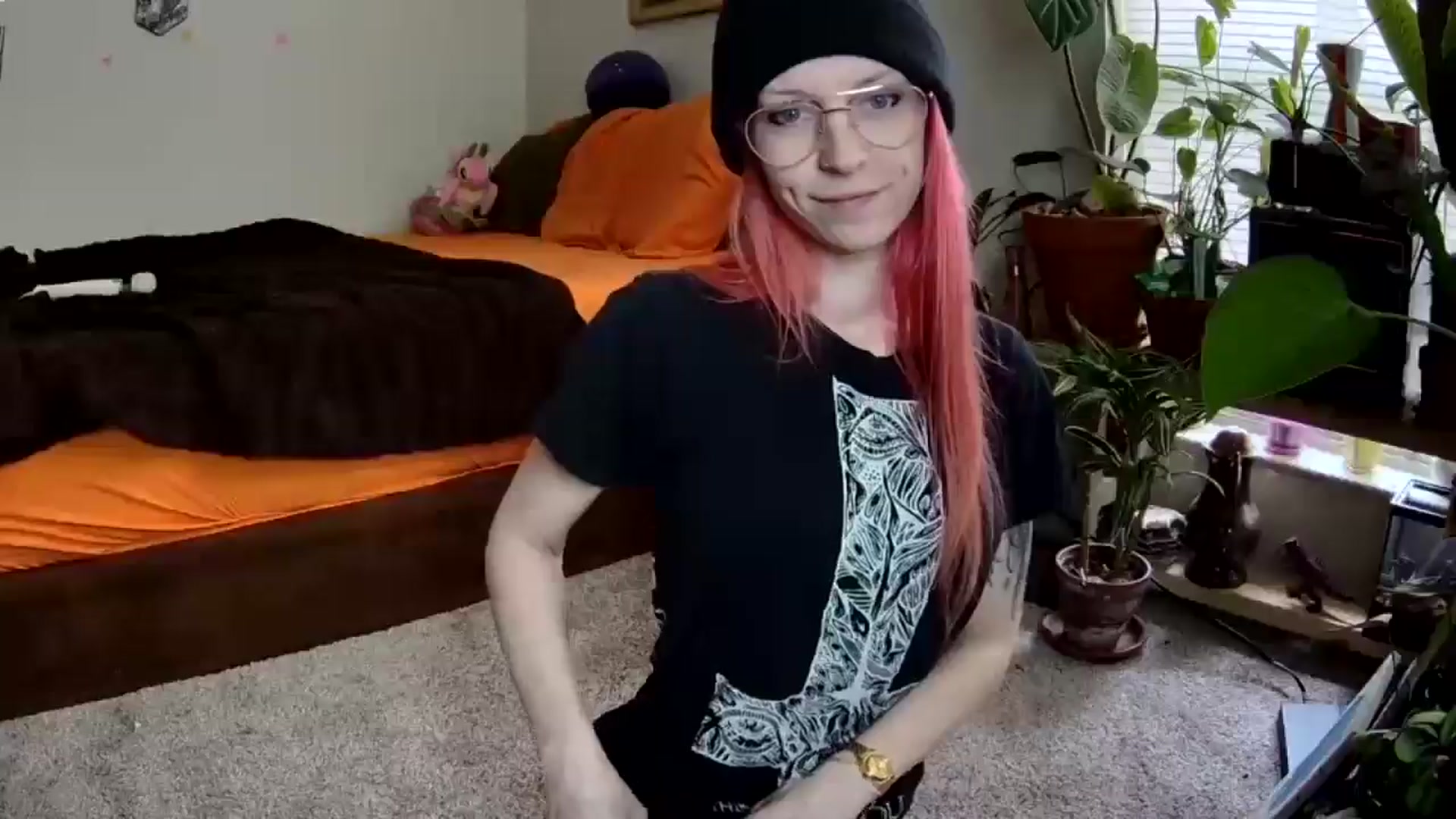 Gallery image thumbnail from JaneMantis's myfreecams stream on, 04/14/2025, 15:53 image 6 of 20