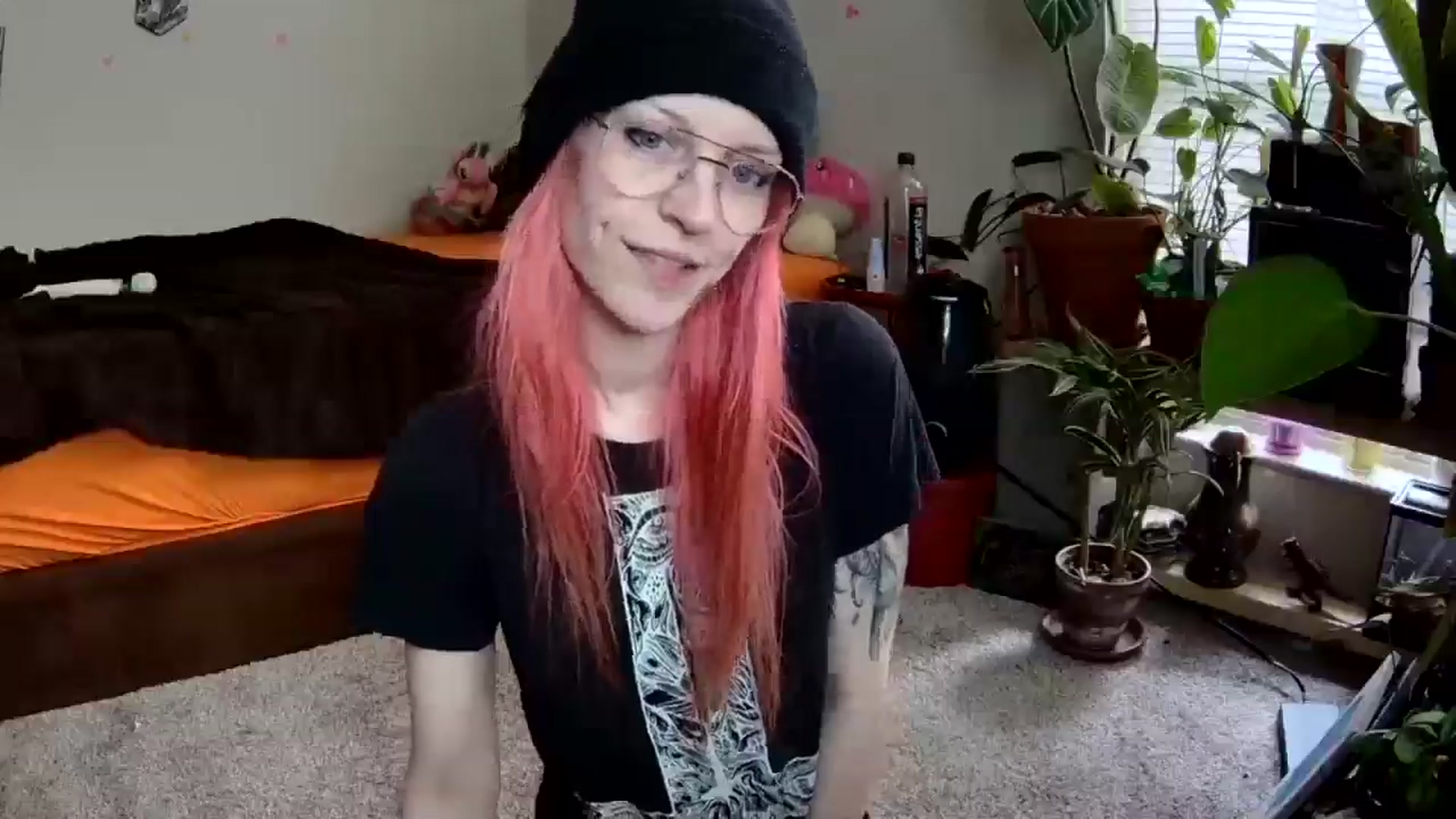 Gallery image thumbnail from JaneMantis's myfreecams stream on, 04/14/2025, 15:53 image 5 of 20