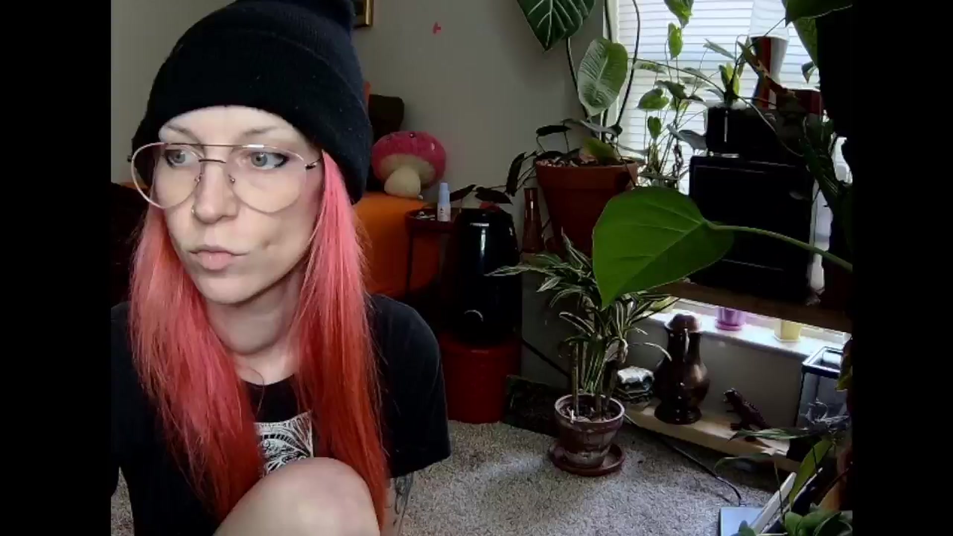 Gallery image thumbnail from JaneMantis's myfreecams stream on, 04/14/2025, 17:49 image 3 of 20