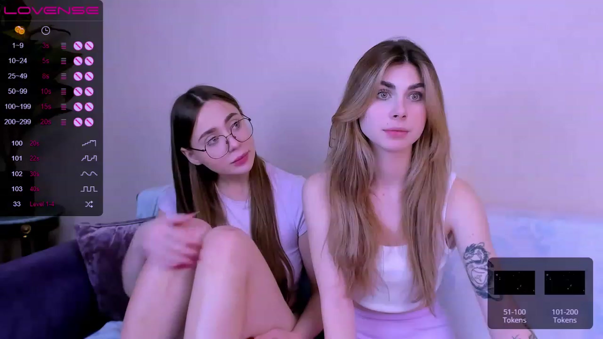 Gallery image thumbnail from JaneParker_'s myfreecams stream on, 11/22/2022, 10:21 image 18 of 20