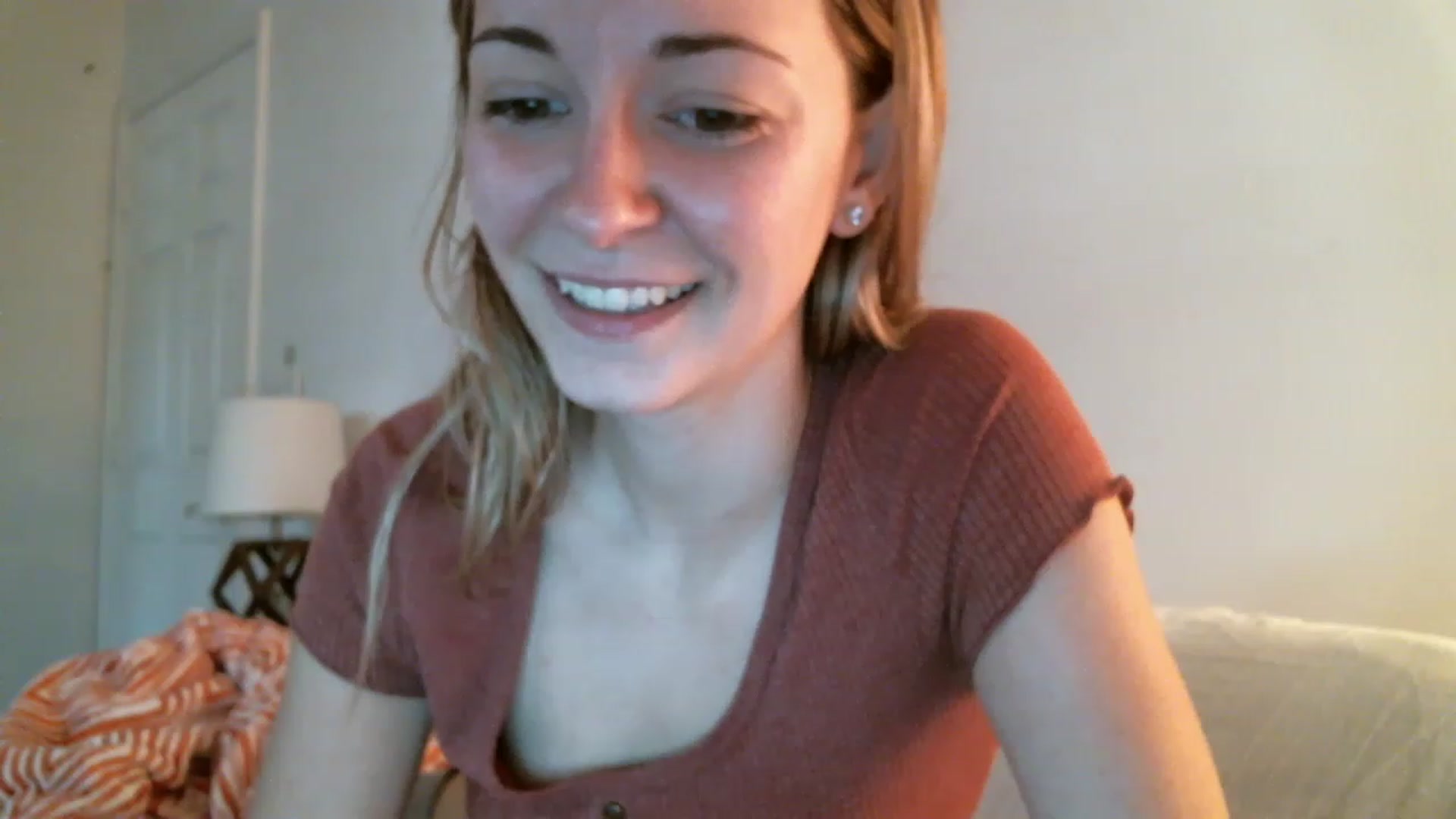 Gallery image thumbnail from JaneRiley_'s myfreecams stream on, 11/14/2022, 19:34 image 2 of 20